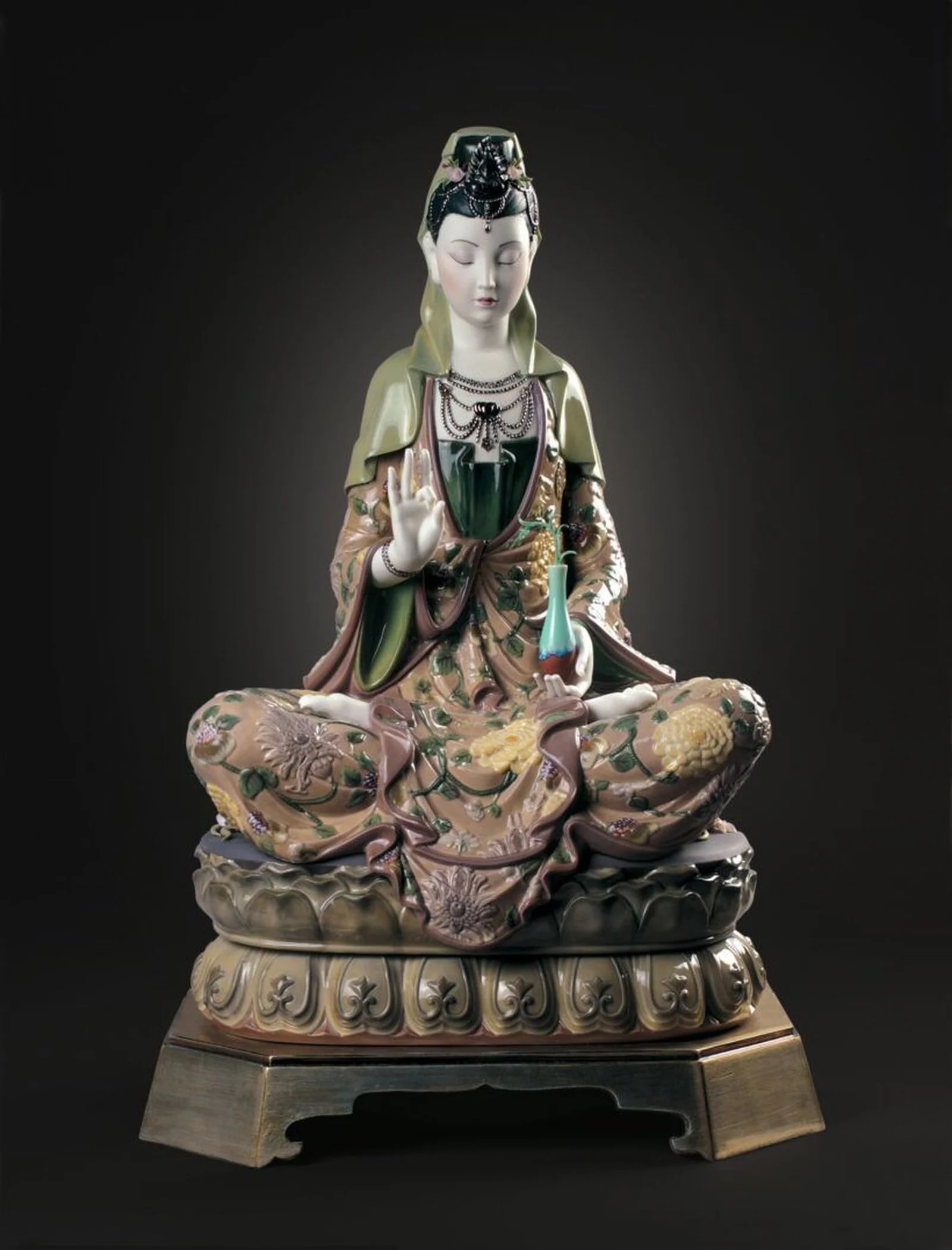 Lladro Kwan Yin Figurine - Image 8