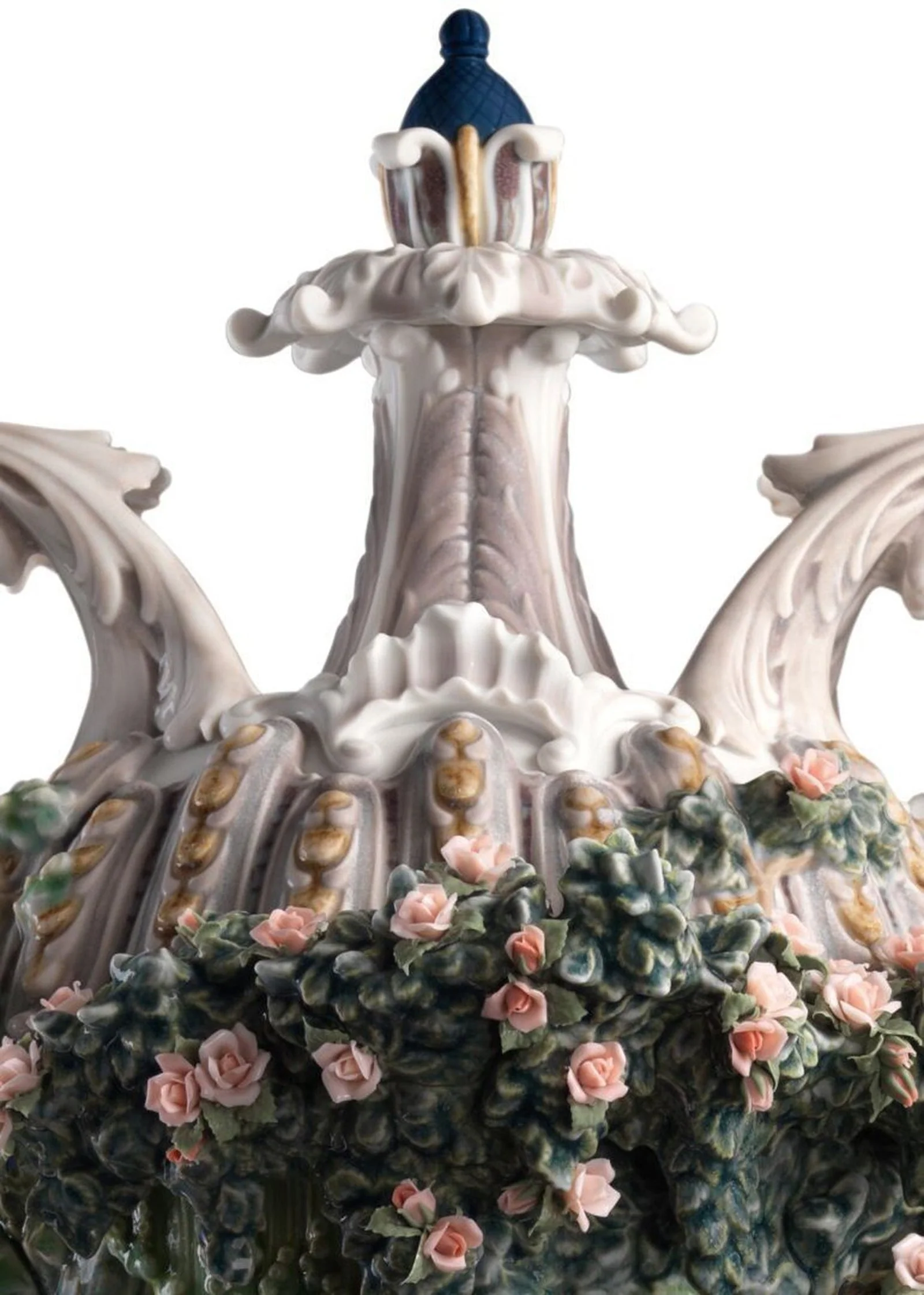 Lladro Ladies from Aranjuez Vase - Limited Edition - Image 6