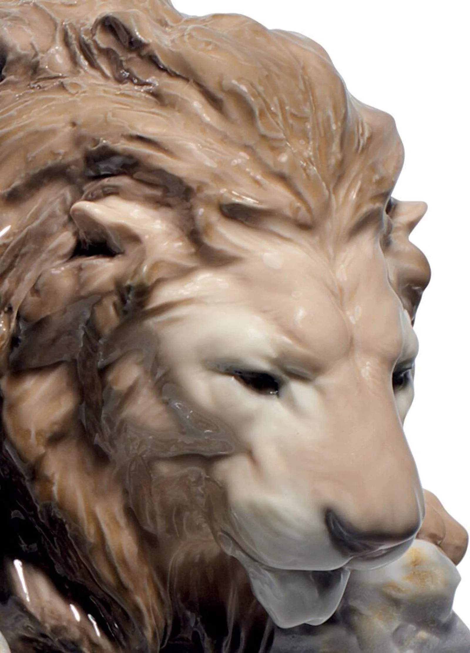 Lladro Lion Pouncing Figurine - Image 4