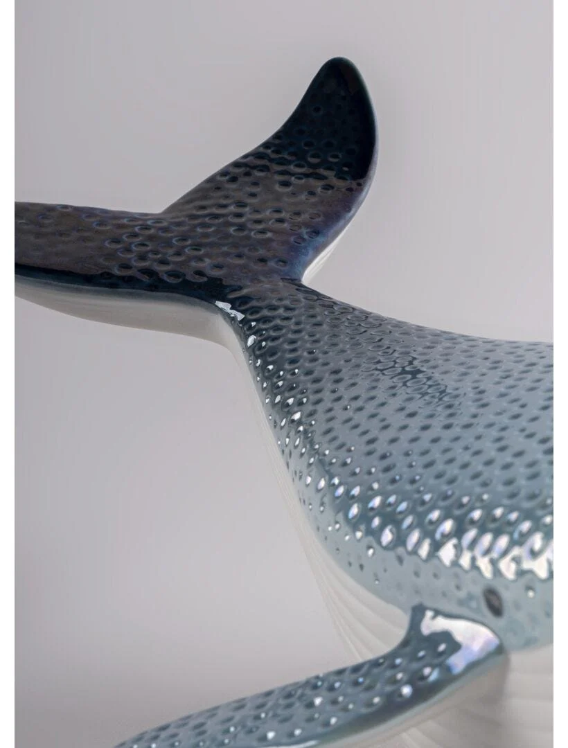 Lladro Little Whale - Image 6