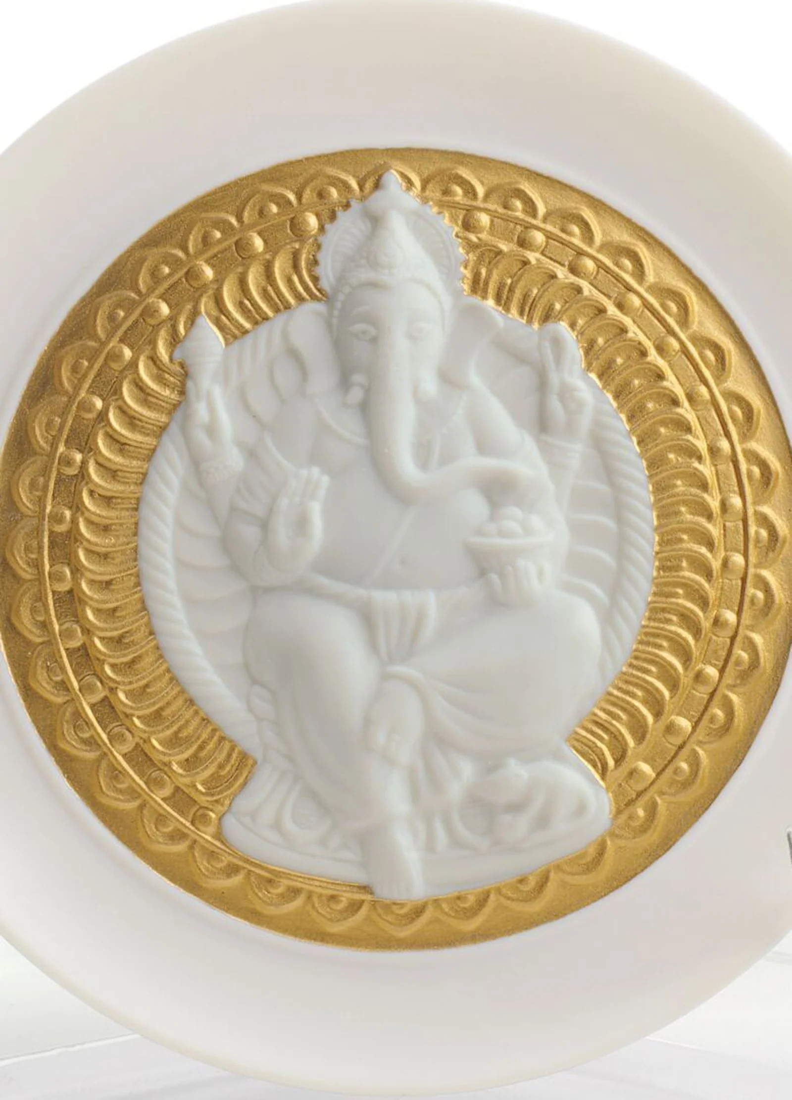 Lladro Lord Ganesha Decorative Plate Golden Lustre - Image 2