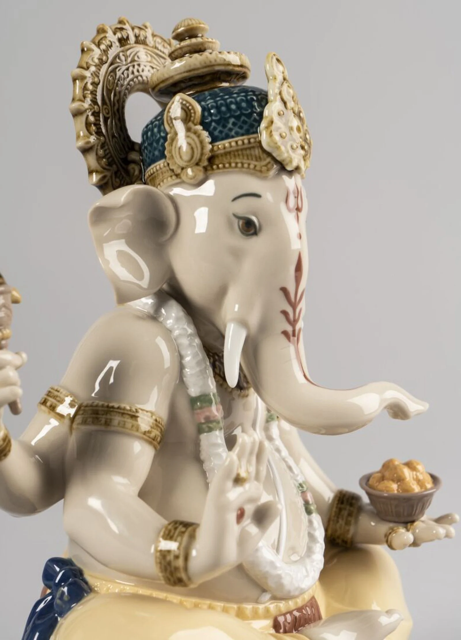 Lladro Lord Ganesha Figurine - Image 5