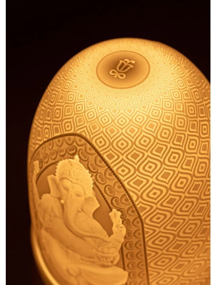 Lladro Lord Ganesha & Goddess Lakshmi Dome Lamp - Image 8