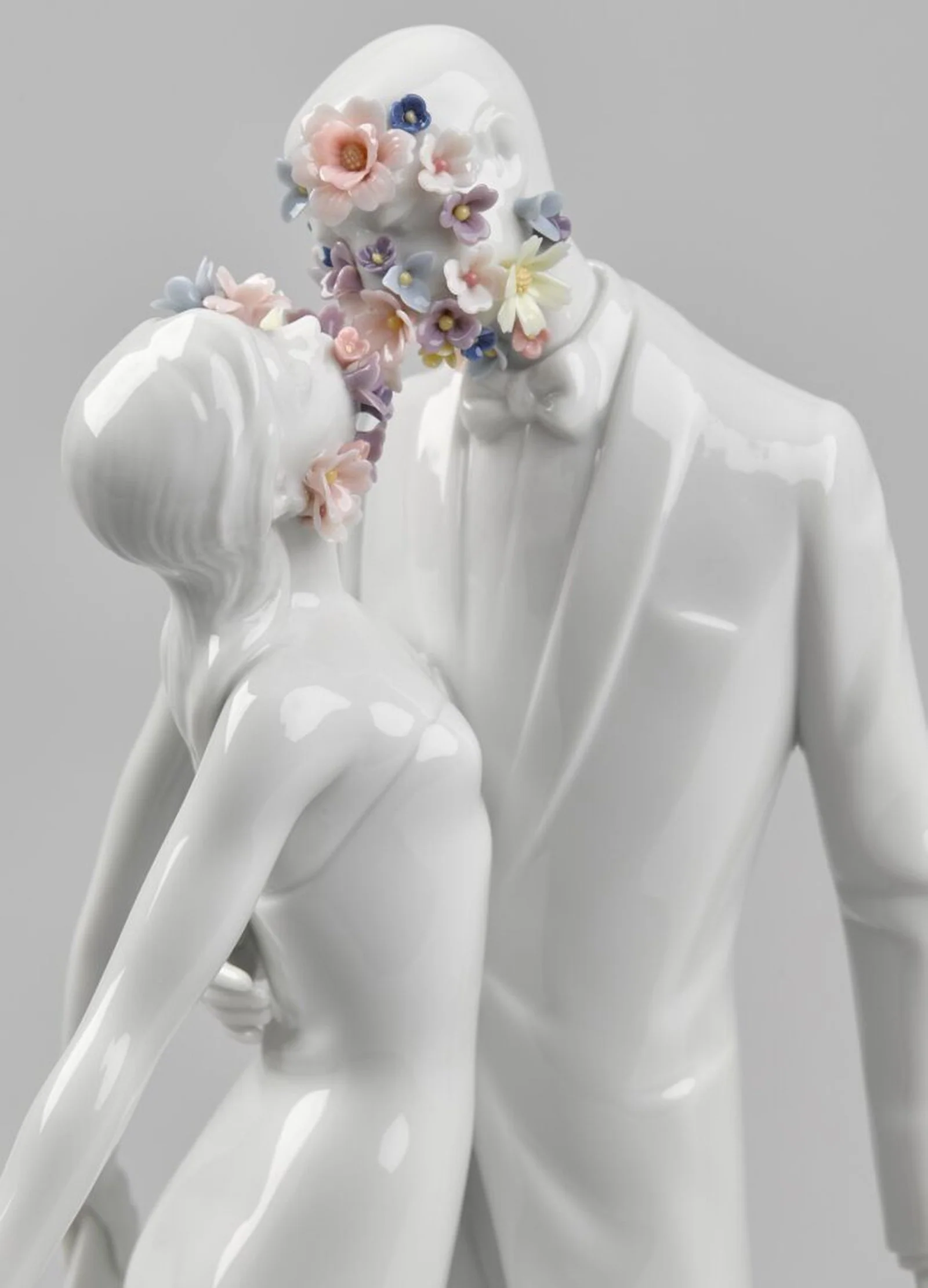 Lladro Love I Couple Figurine - Image 6