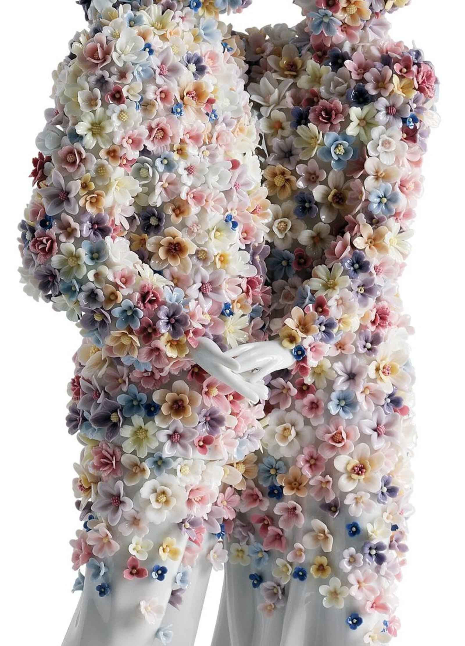 Lladro Love III Couple Sculpture - Image 5
