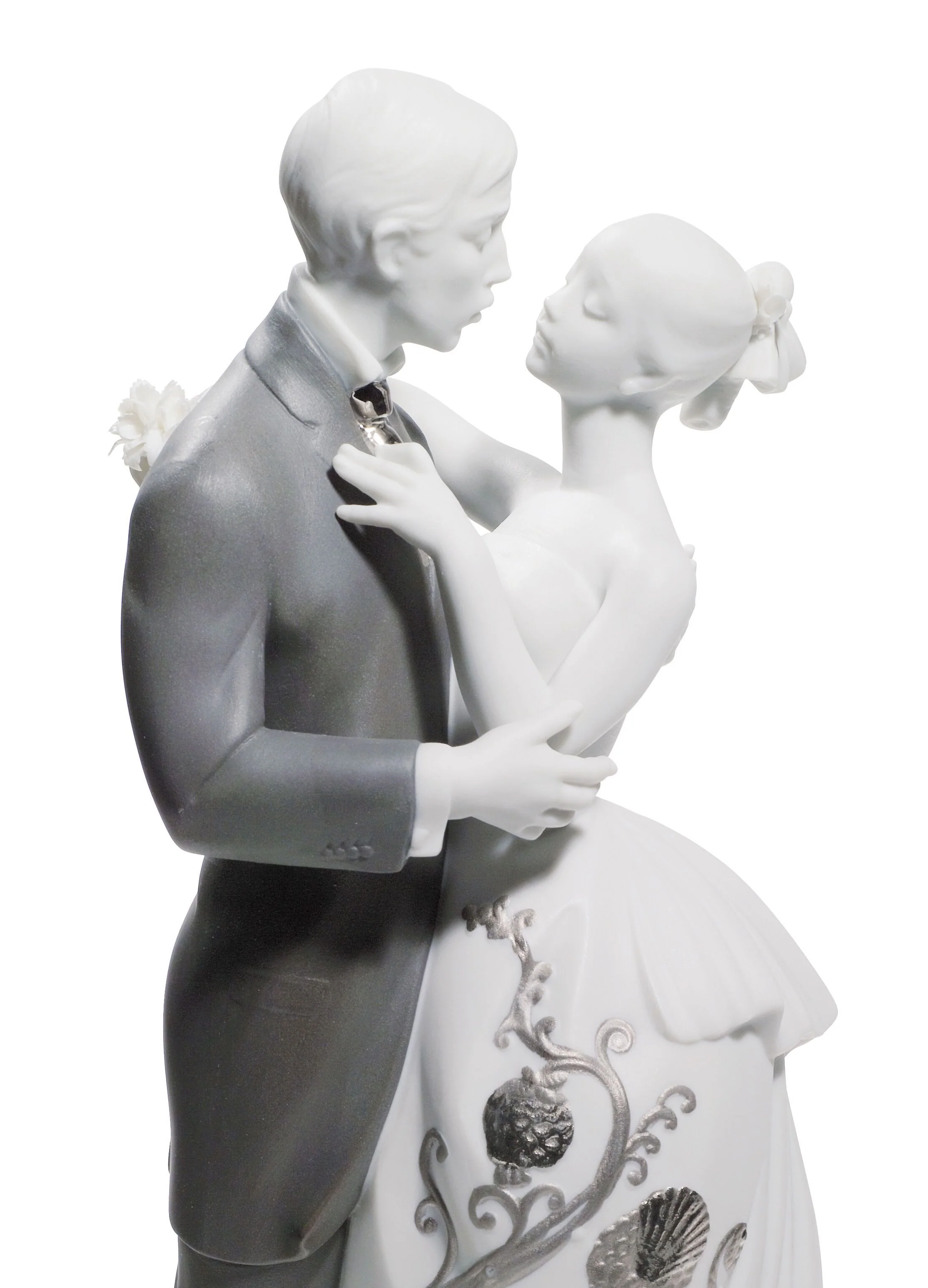 Lladro Lovers' Waltz Couple Figurine Silver Lustre - Image 3
