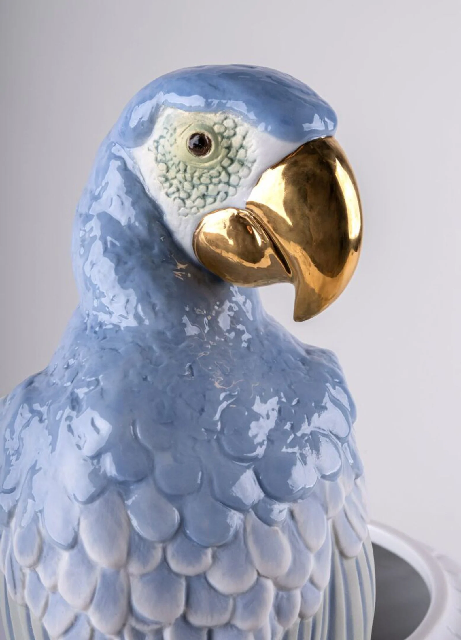 Lladro Macaw Bird Vase - Image 3
