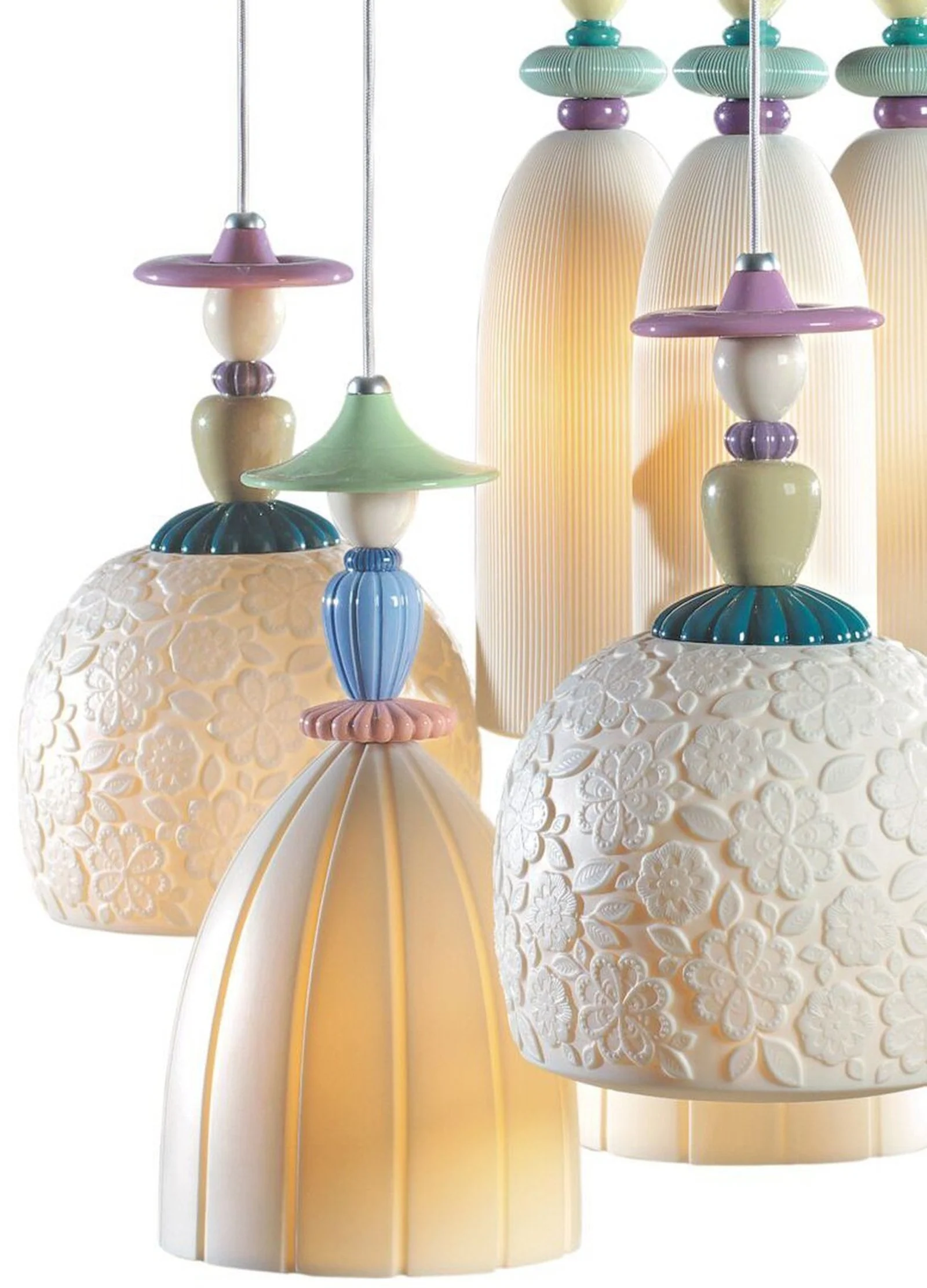 Lladro Madermoiselle 9 Lights Seaside Dreams Chandelier (US) - Image 5
