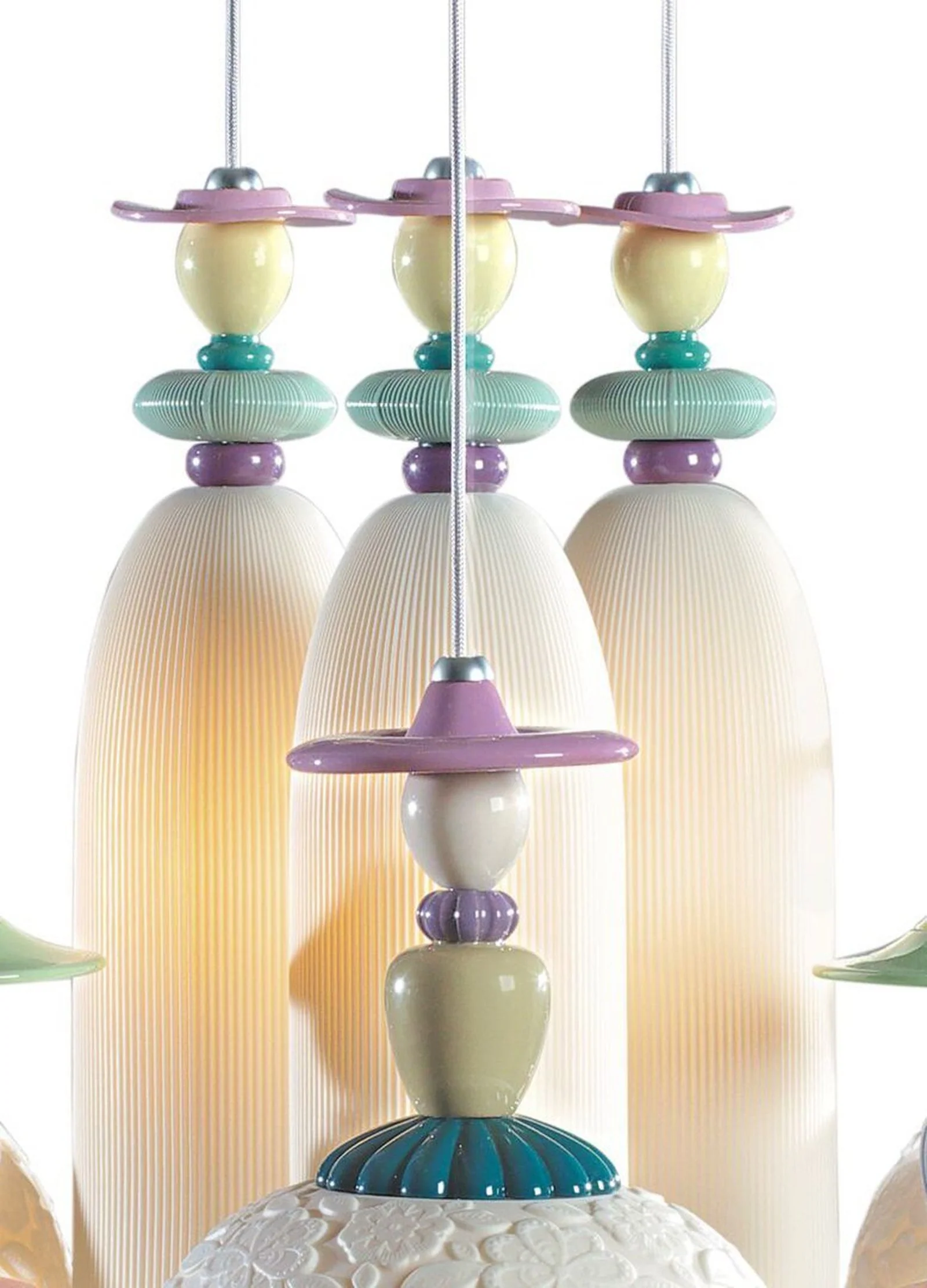 Lladro Madermoiselle 9 Lights Seaside Dreams Chandelier (US) - Image 2