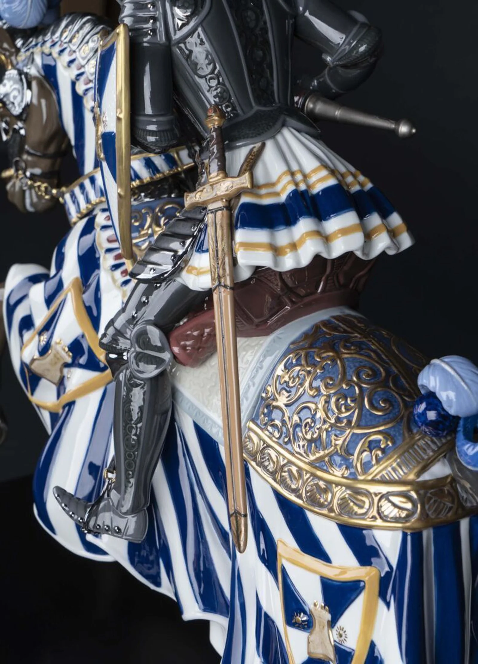 Lladro Medieval Knight Sculpture Limited Edition - Image 4