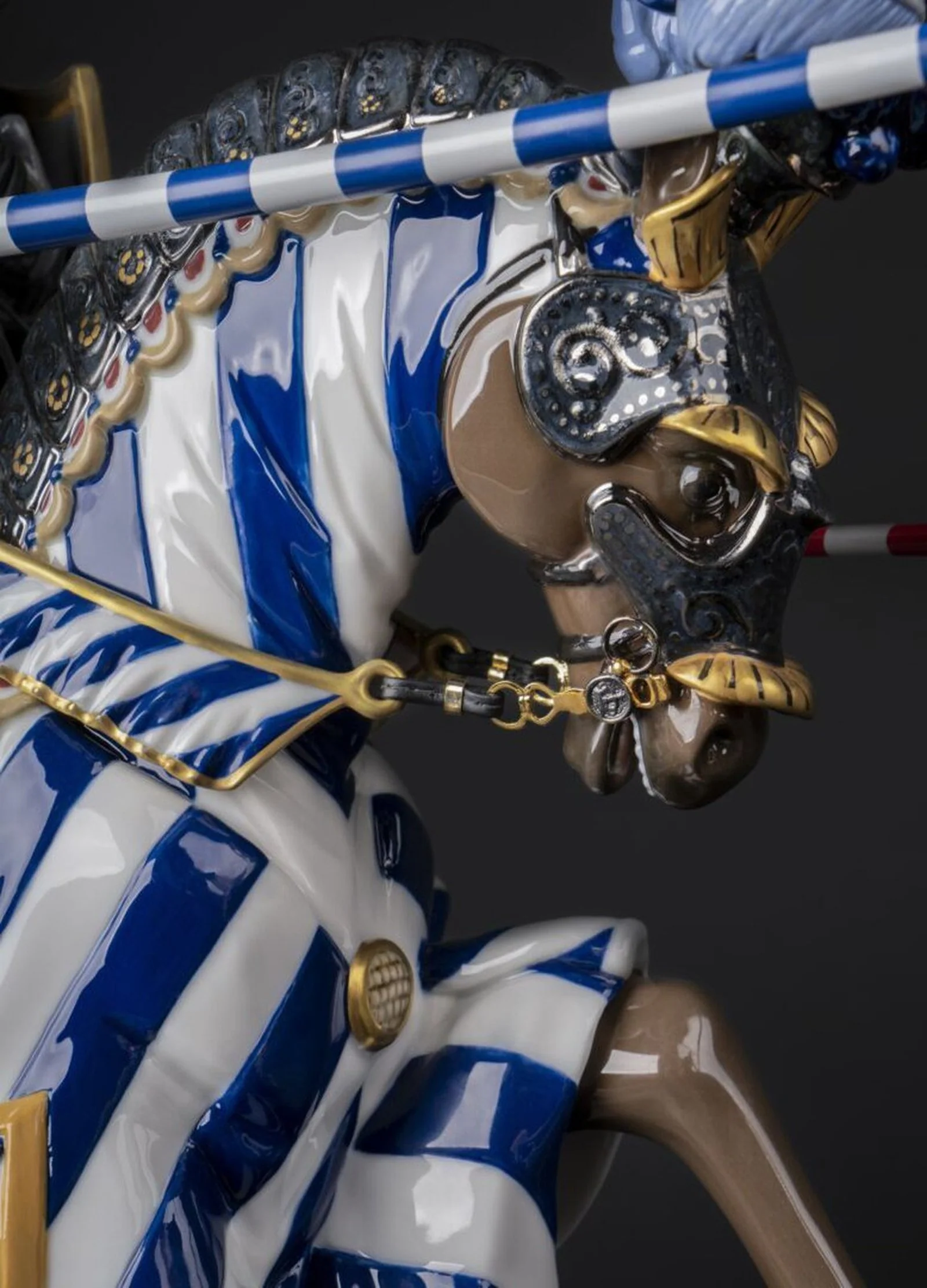 Lladro Medieval Tournament Sculpture - Limited Edition - Image 3