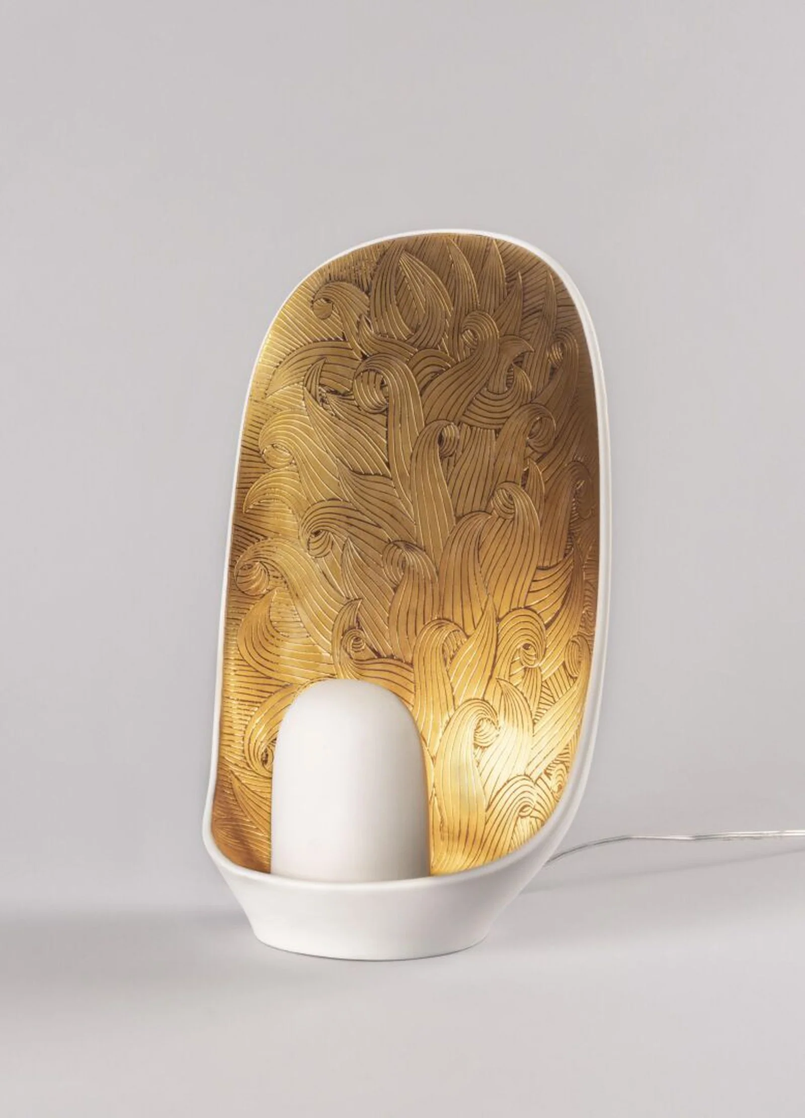 Lladro Mirage Table Lamp (US) - Image 4