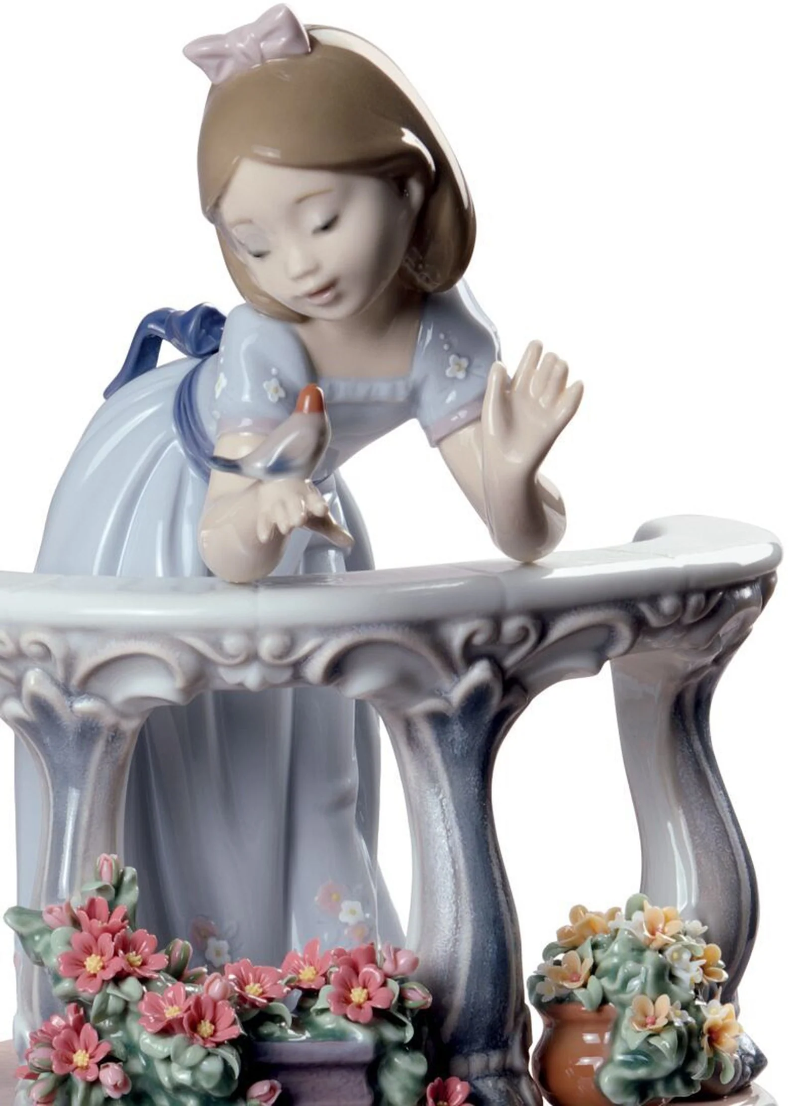 Lladro Morning Song Girl Figurine Special Edition - Image 2
