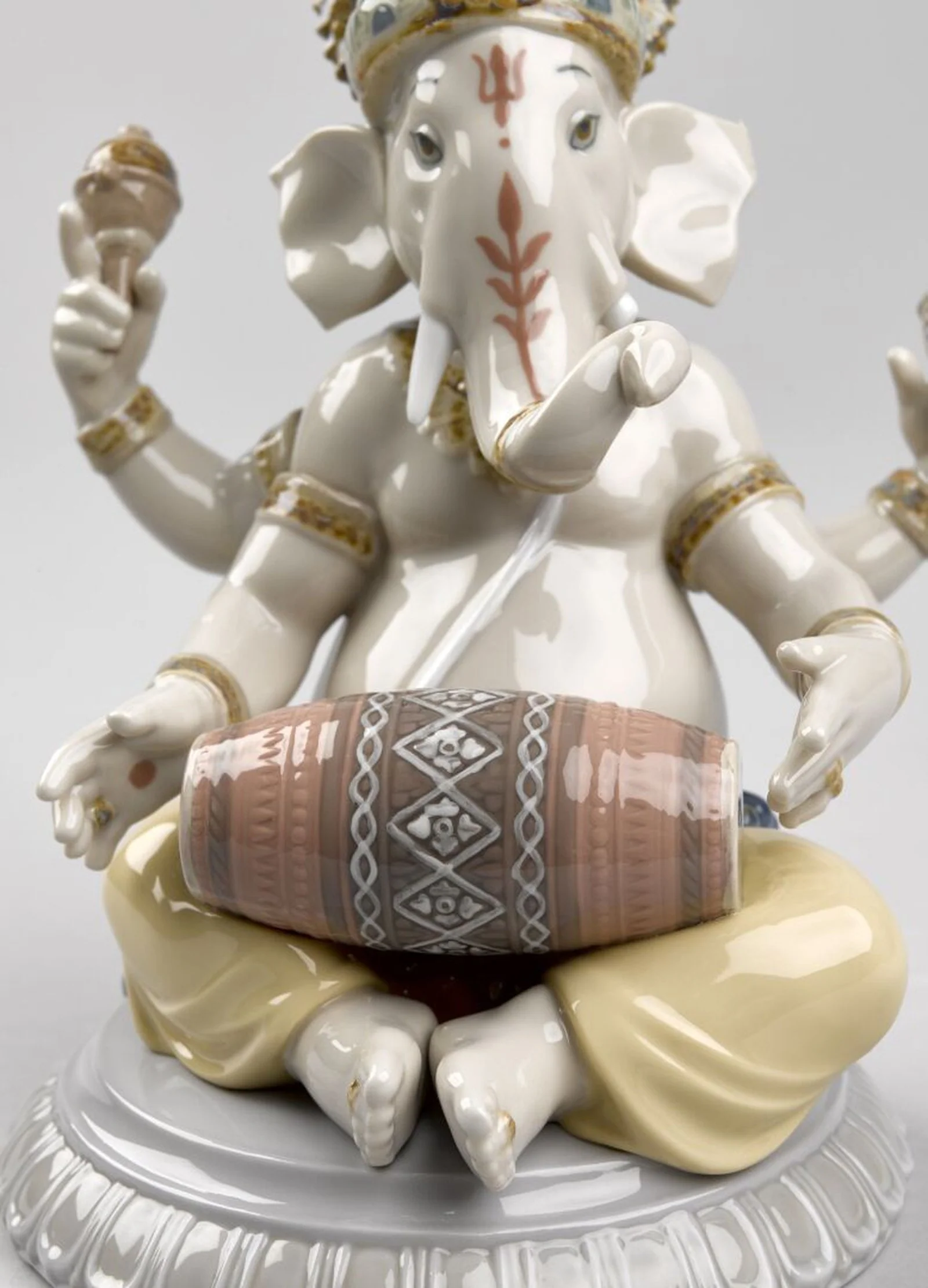 Lladro Mridangam Ganesha Figurine - Image 4
