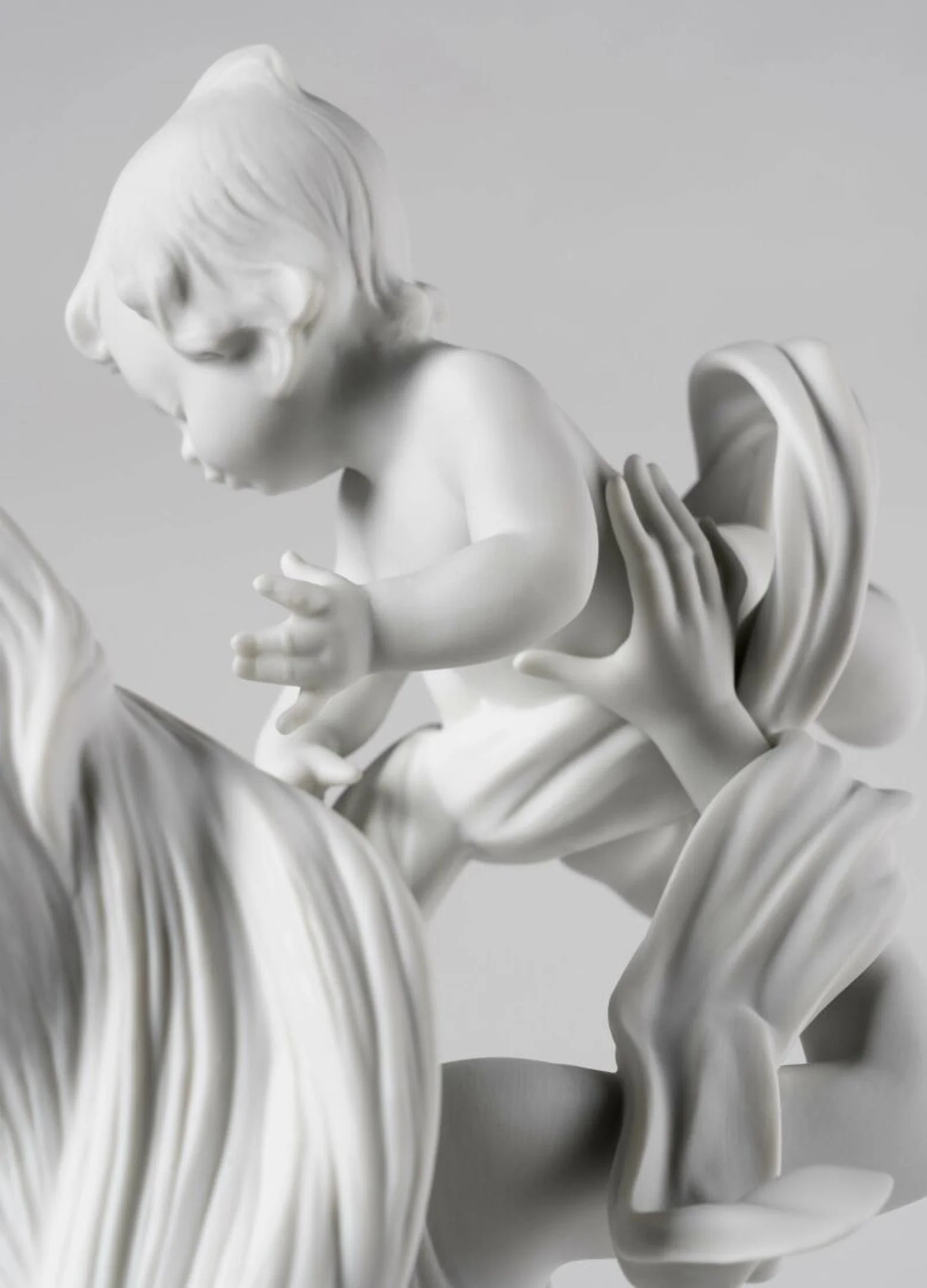 Lladro My Little Sweetie Mother Figurine - Image 10