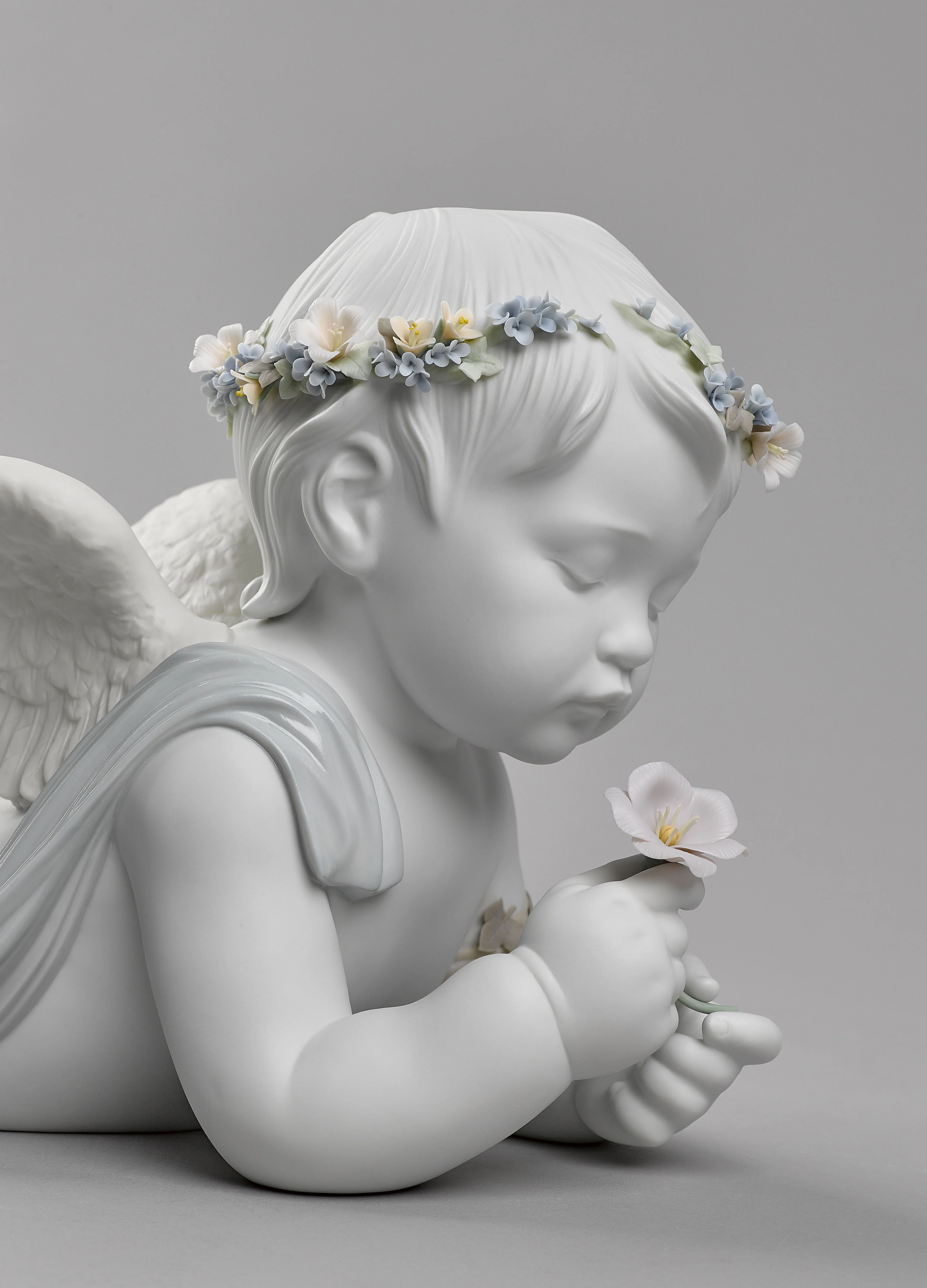 Lladro My Loving Angel Figurine - Image 4