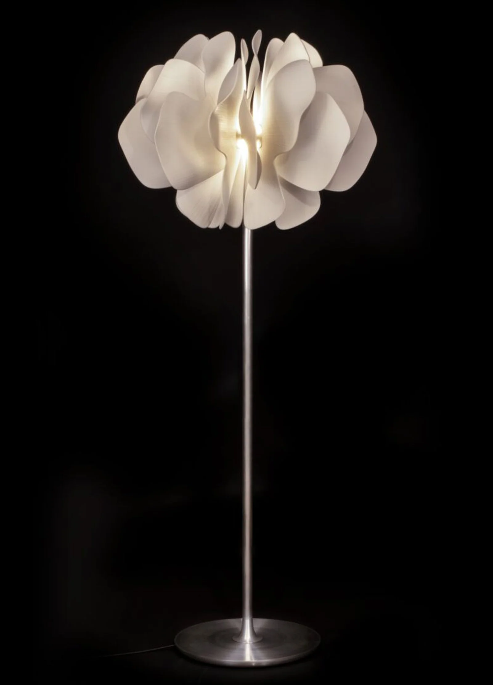 Lladro Nightbloom Floor Lamp by Marcel Wanders (US) - Image 12