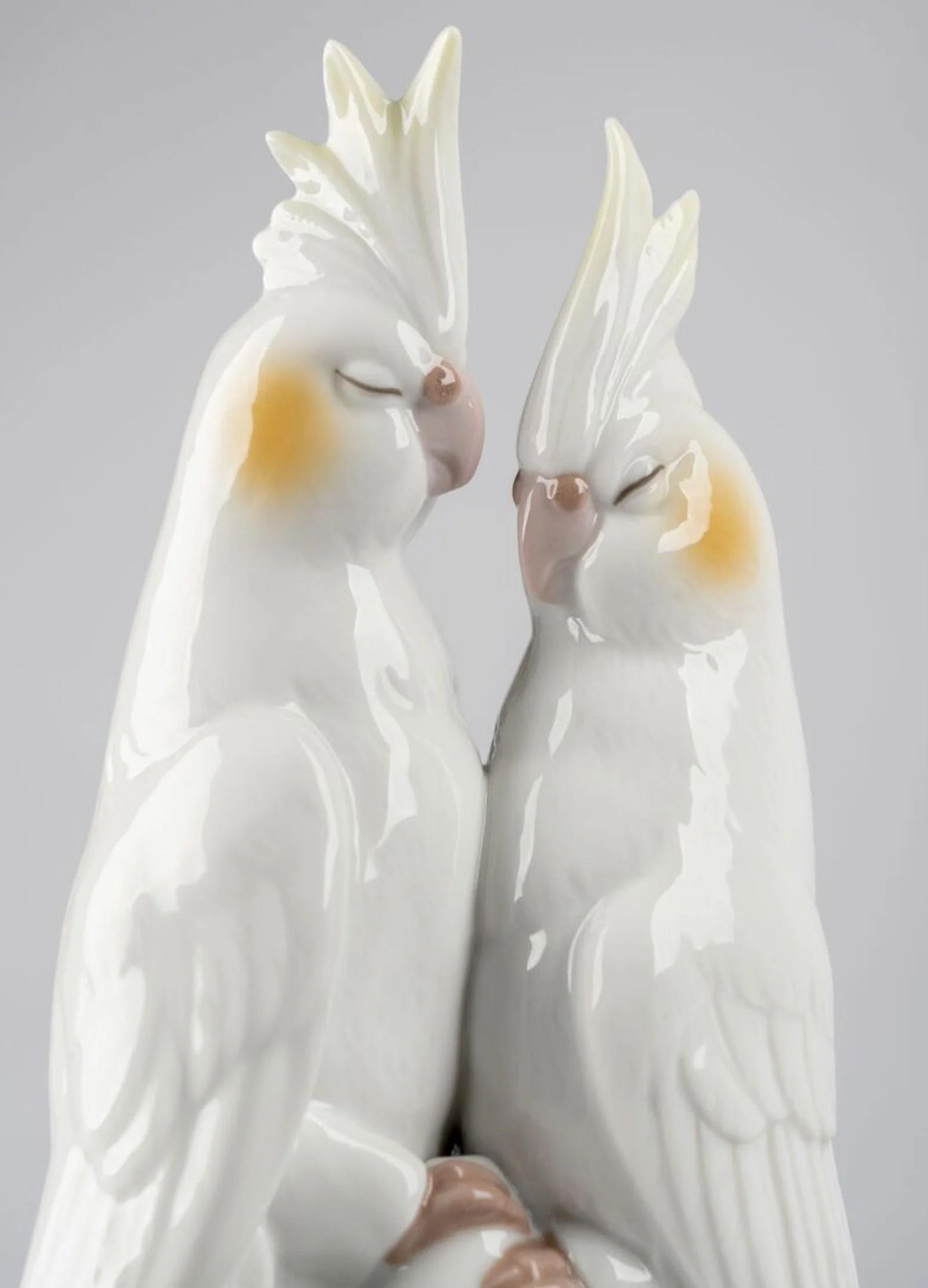 Lladro Nymphs in Love Figurine - Image 3