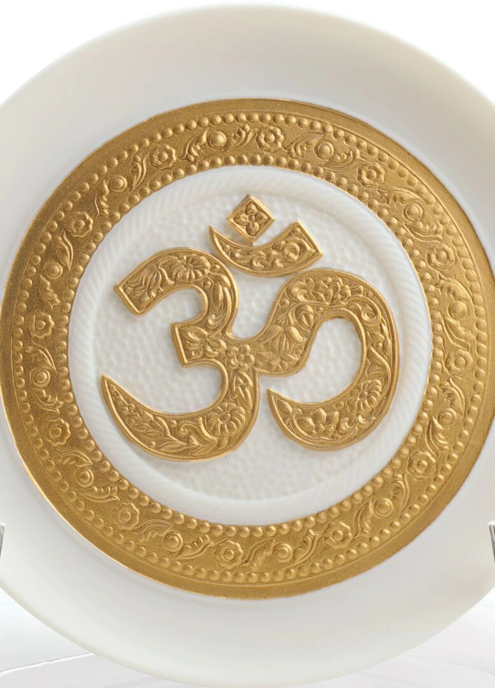 Lladro Om Decorative Plate Golden Lustre - Image 2