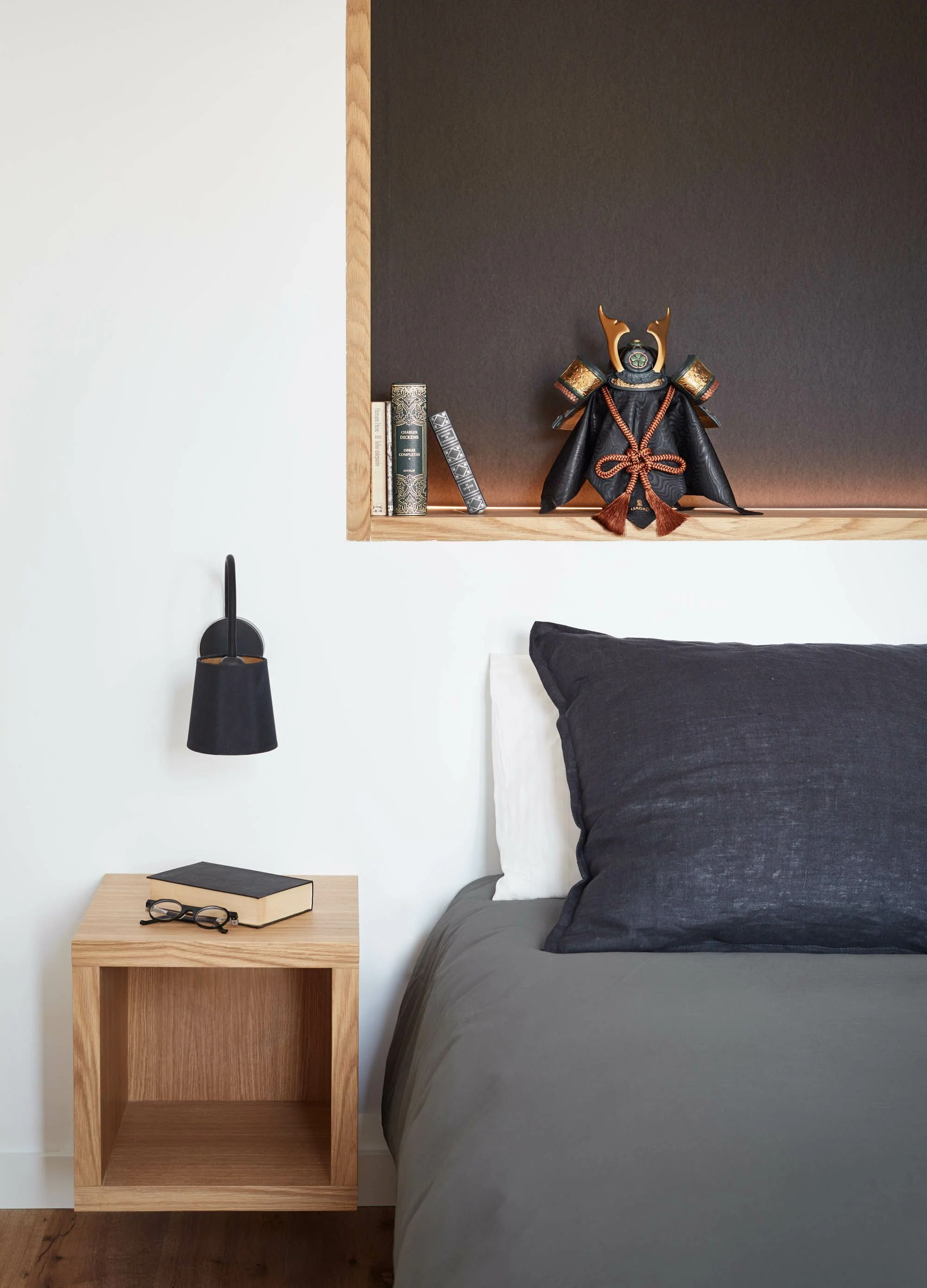 Lladro Orange Samurai Helmet Figurine - Image 2