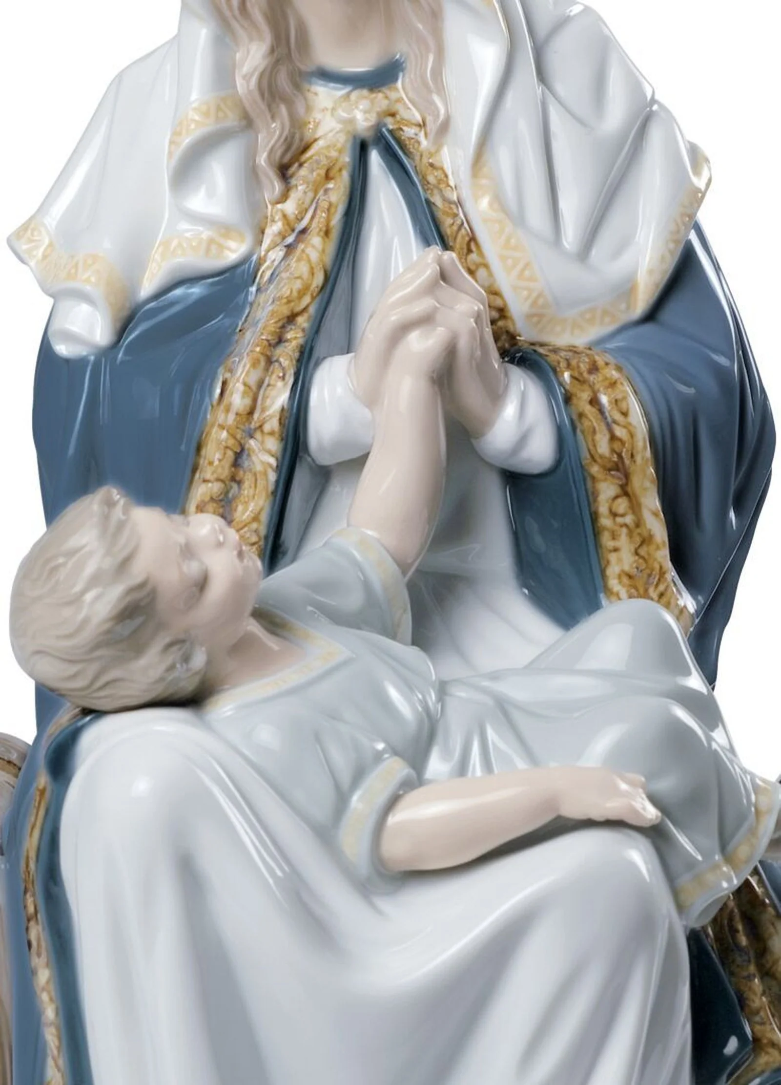Lladro Our Lady of Divine Providence Figurine - Image 3