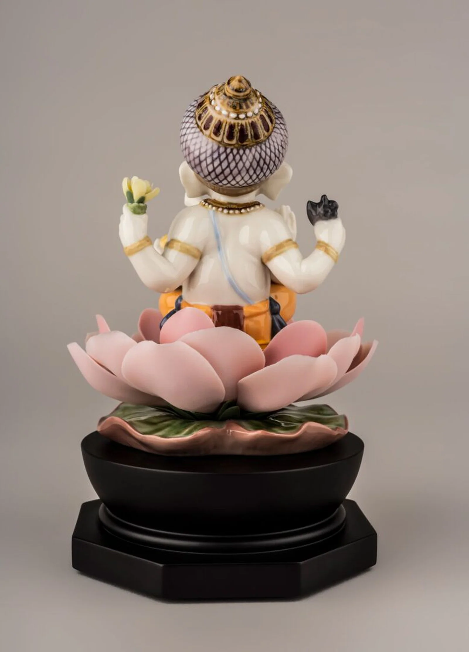 Lladro Padmasana Ganesha Figurine - Image 3