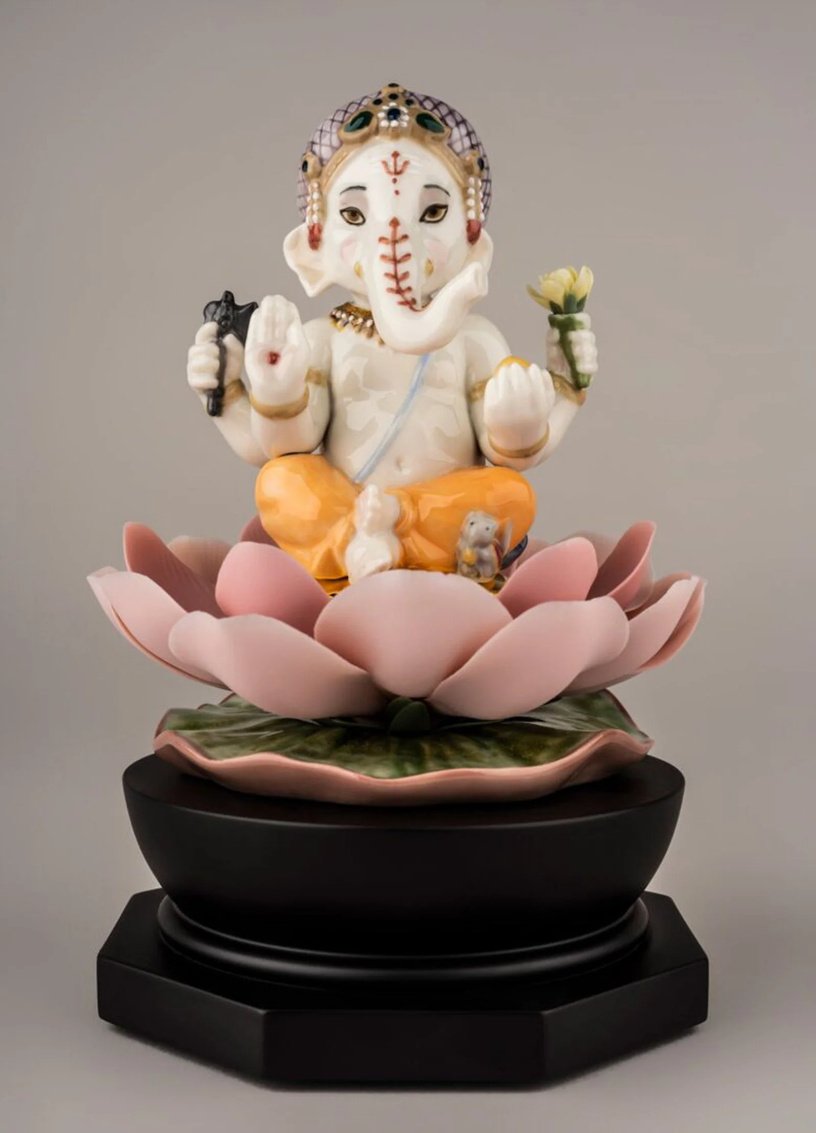 Lladro Padmasana Ganesha Figurine - Image 6