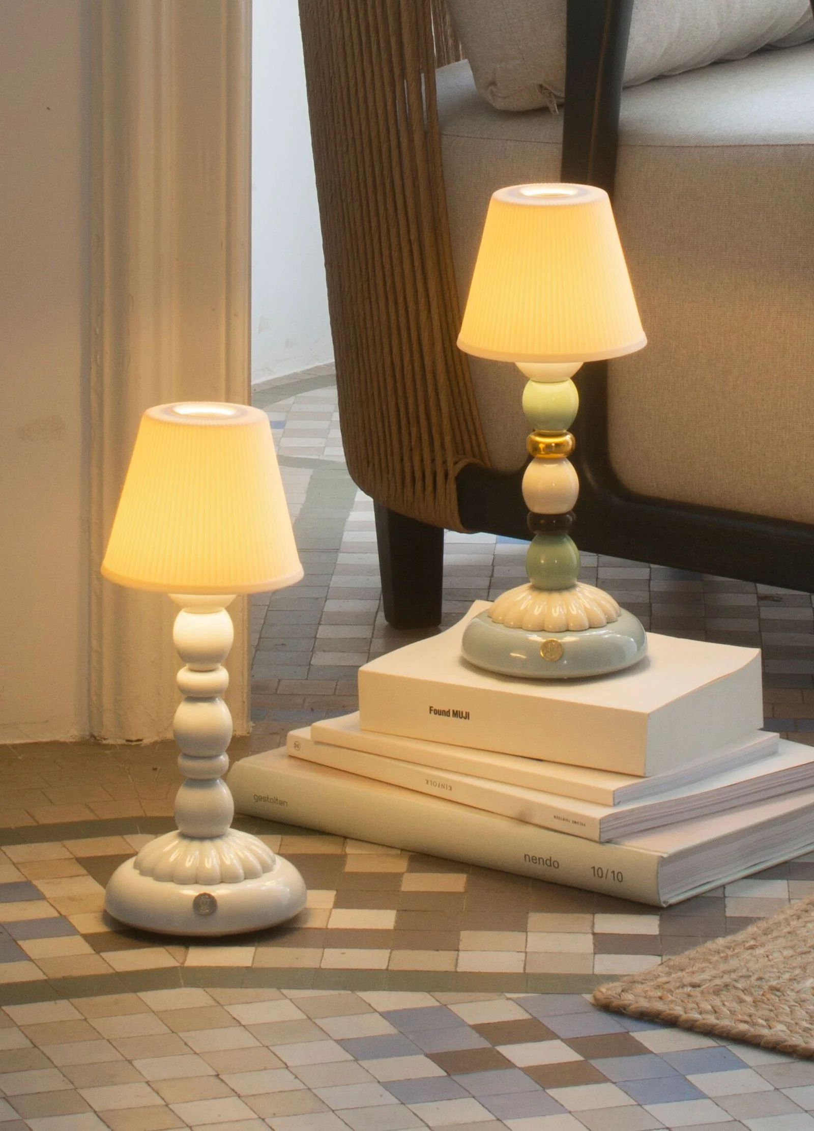 Lladro Palm Firefly Table Lamp - Image 5