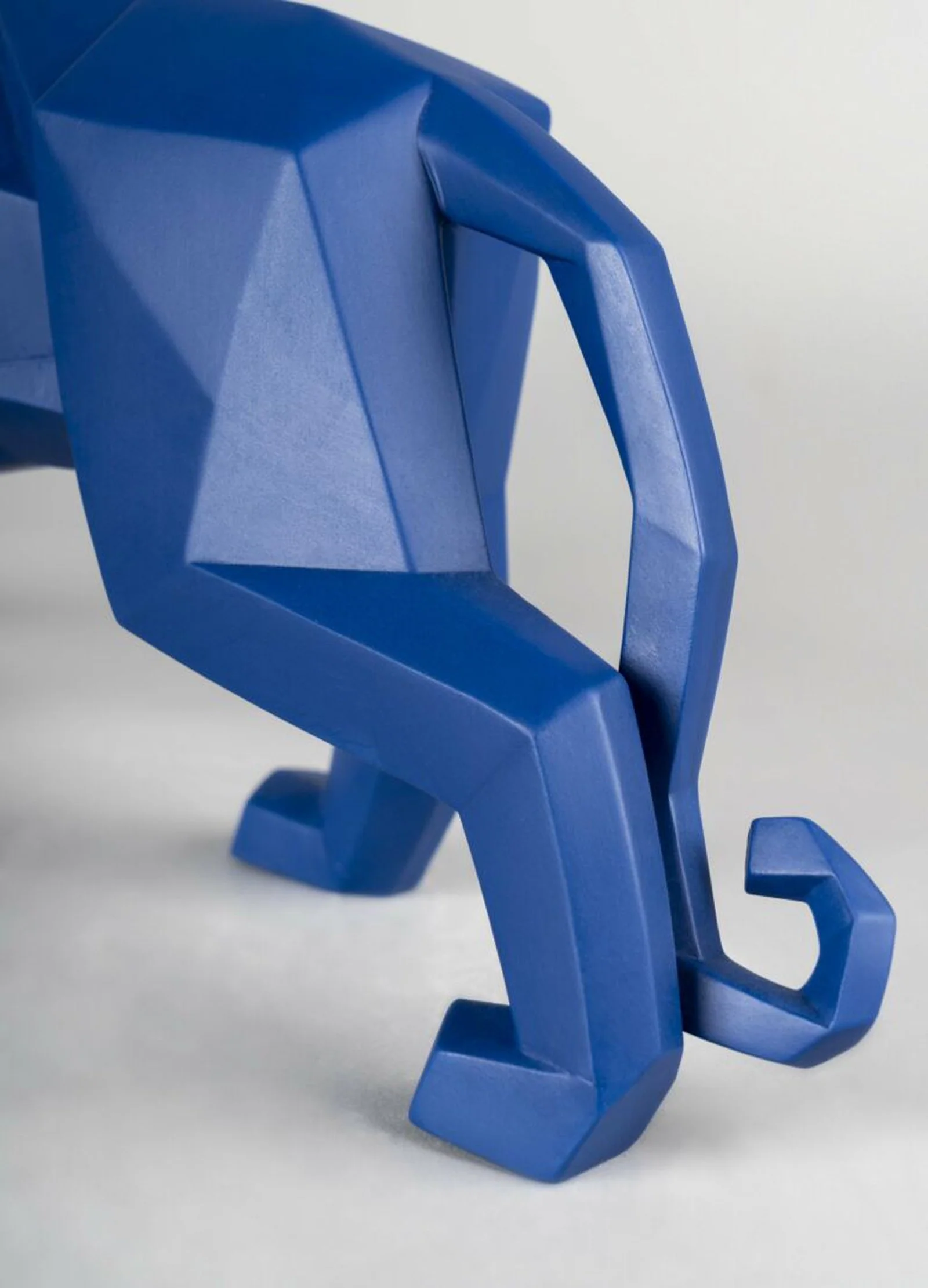 Lladro Panther Figurine - Image 10