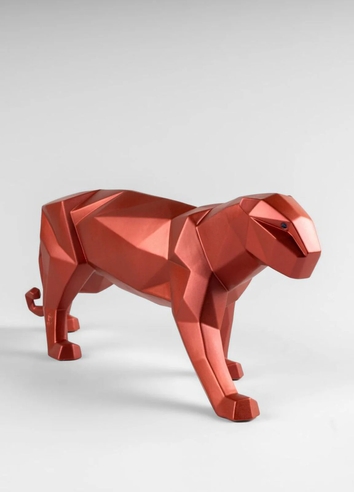 Lladro Panther Figurine Metallic Red - Image 4