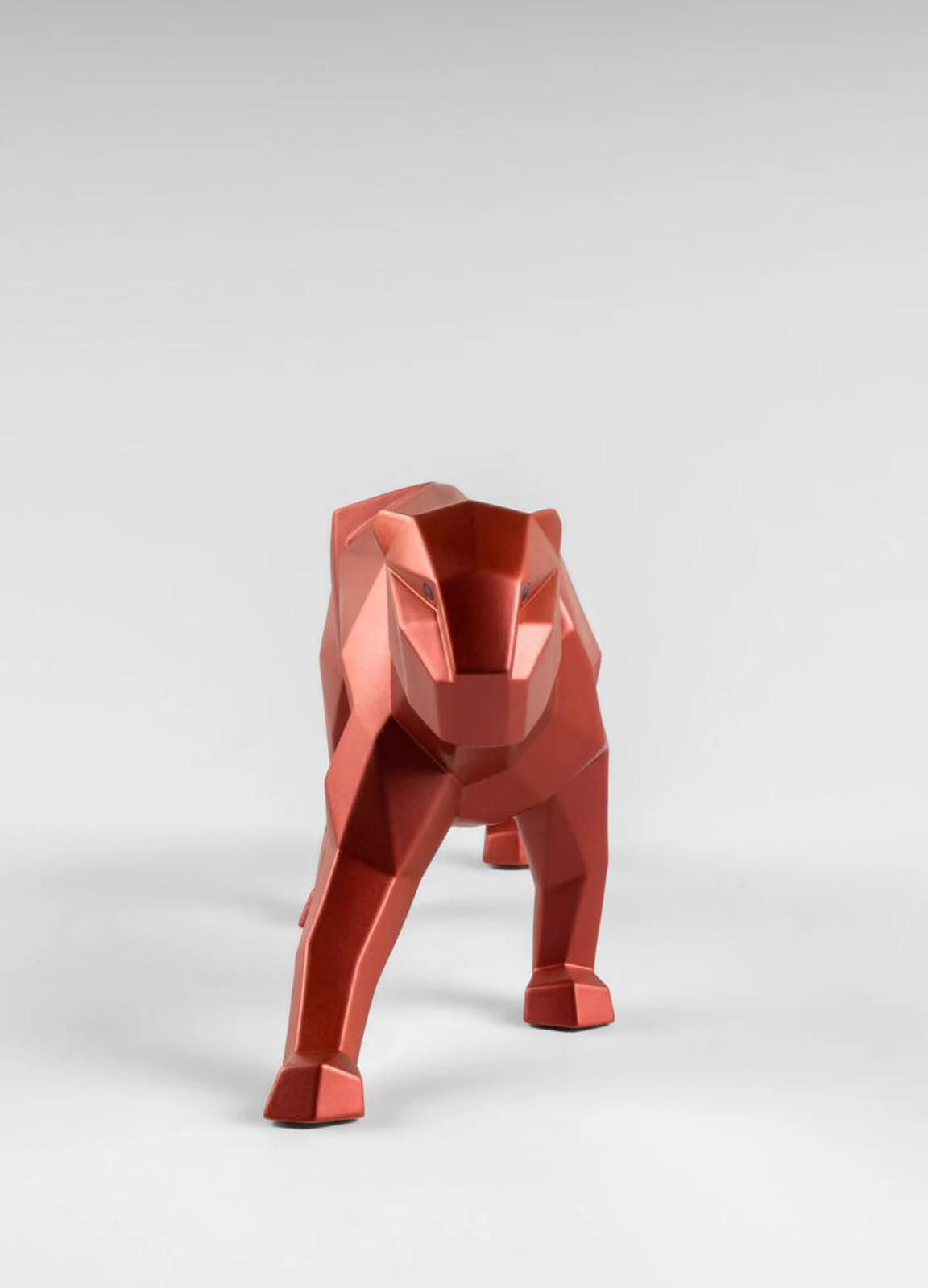 Lladro Panther Figurine Metallic Red - Image 5