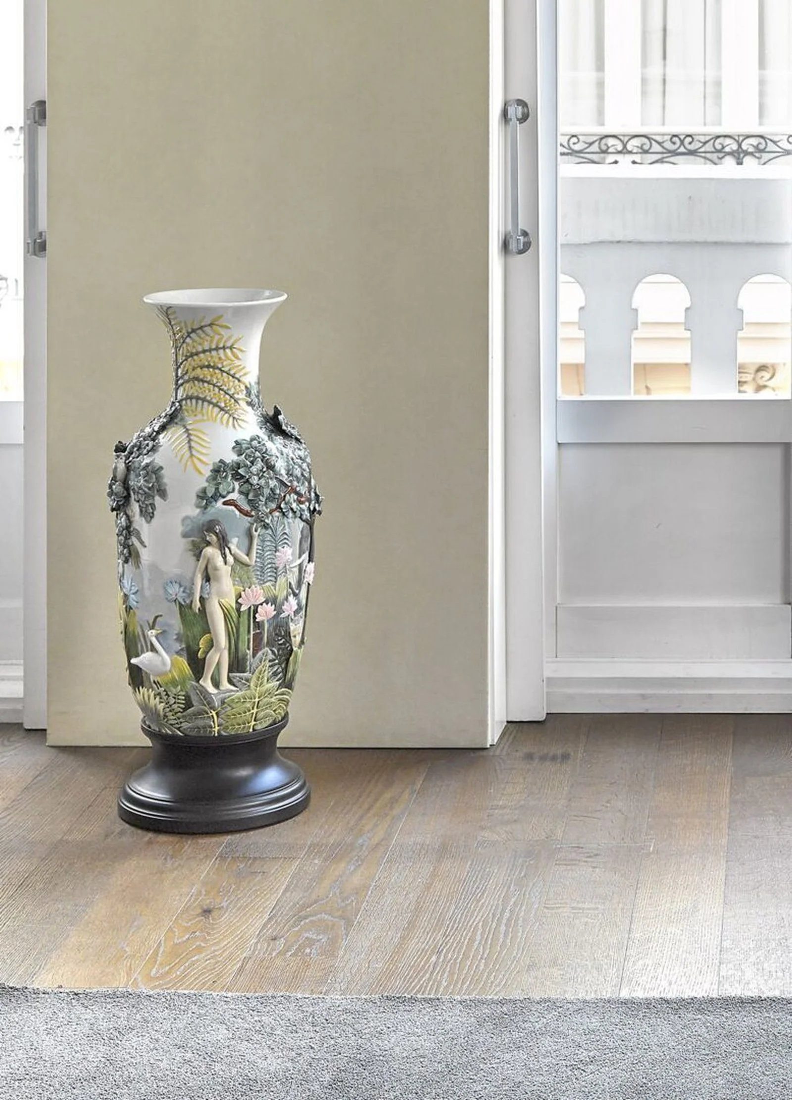 Lladro Paradise Vase Animal Life Figurine - Limited Edition - Image 5