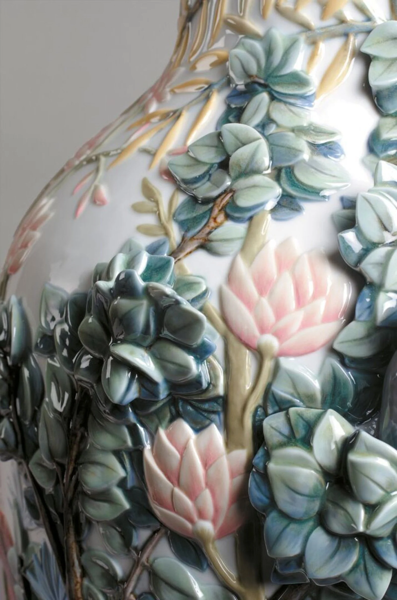 Lladro Paradise Vase Sculpture - Limited Edition - Image 13