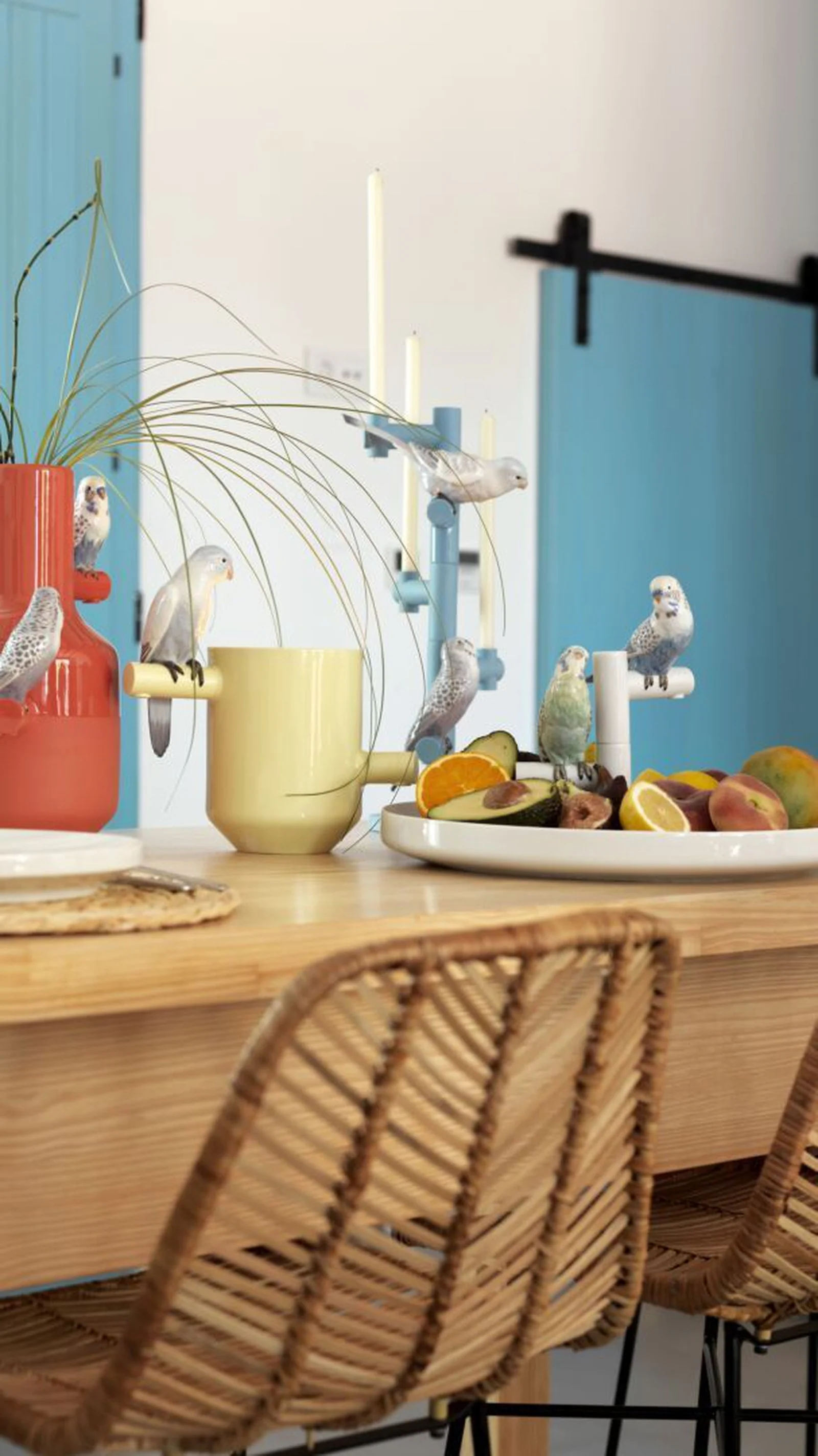 Lladro Parrot Romance Plate - Image 5