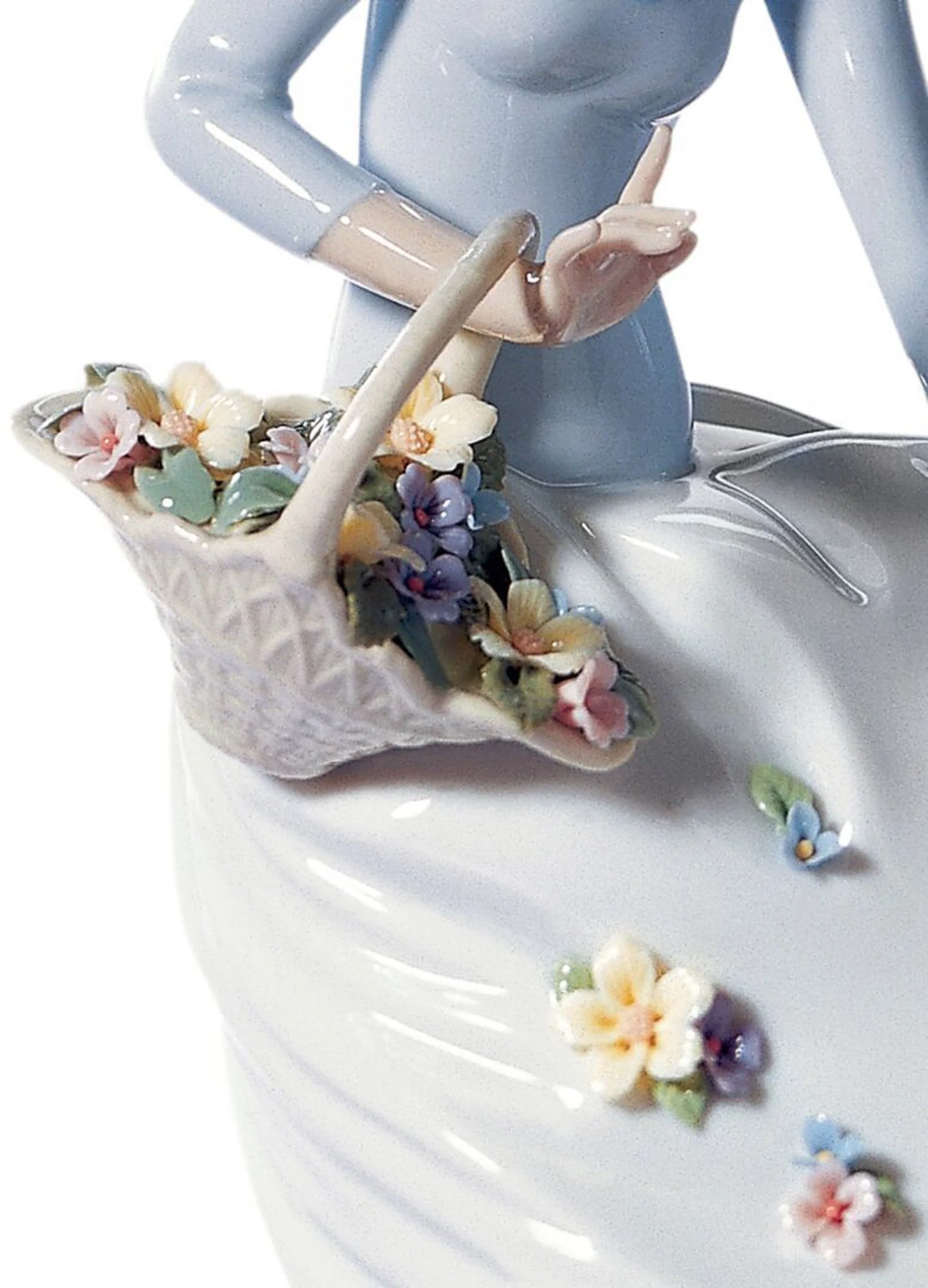 Lladro Petals of The Wind Woman Figurine - Image 2