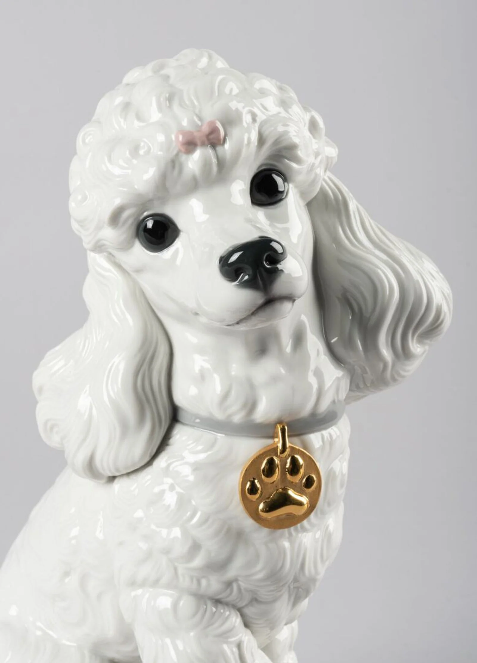 Lladro Poodle With Mochis Dog Figurine - Image 4