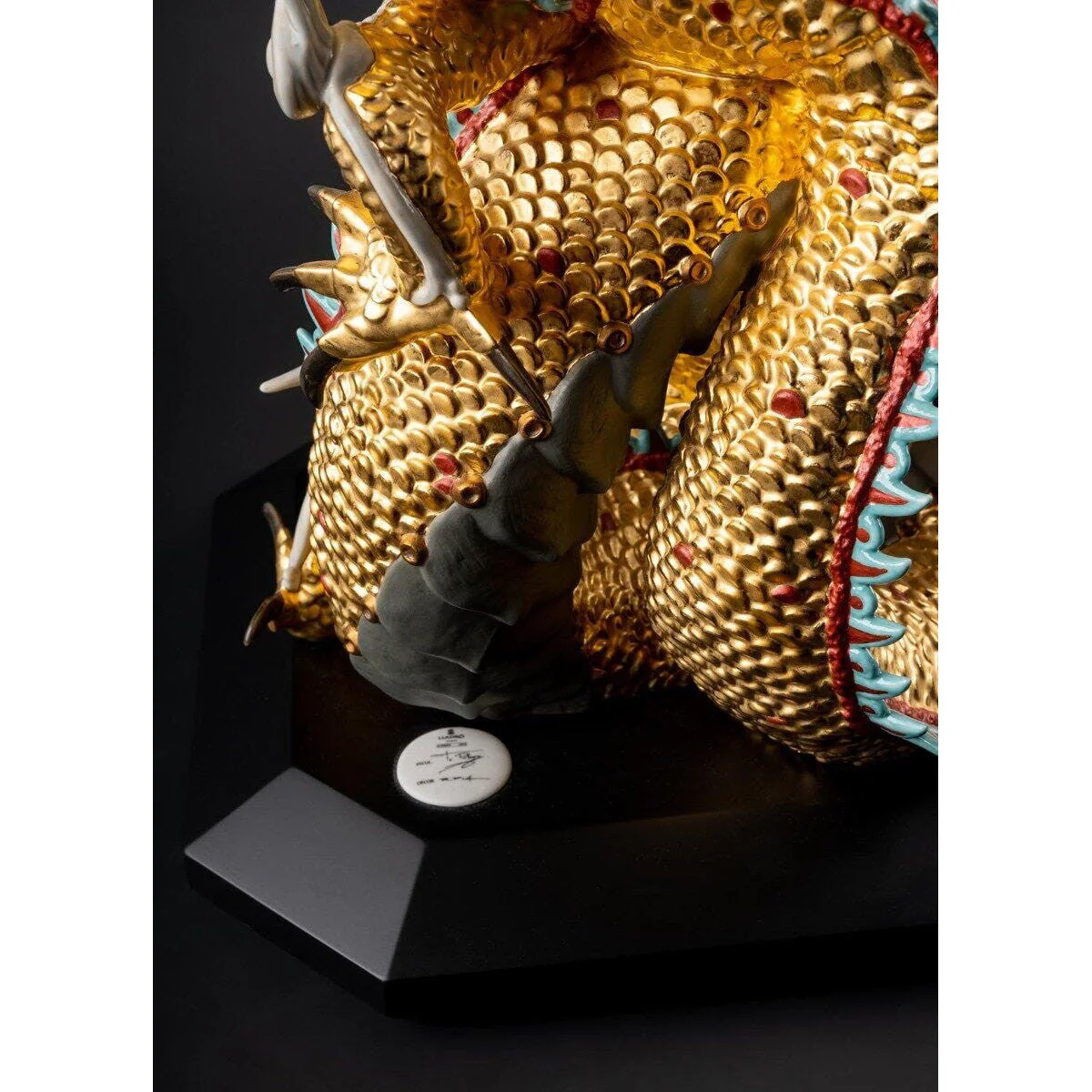 Lladro Protective Dragon(Golden)-Special Edition - Image 10