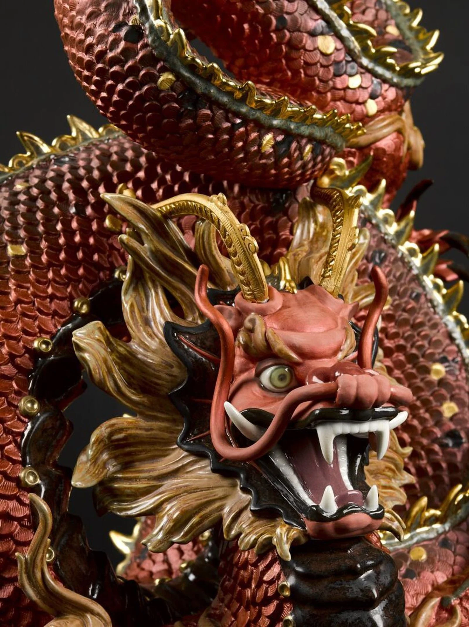 Lladro Protective Dragon Sculpture Golden Luster and Red - Limited Edition - Image 7