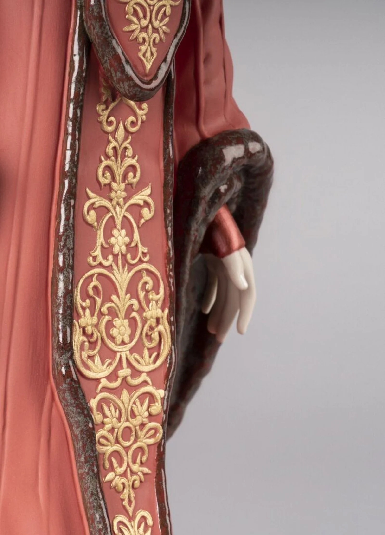 Lladro Queen Amidala in the Throne Room Limited Edition - Image 5