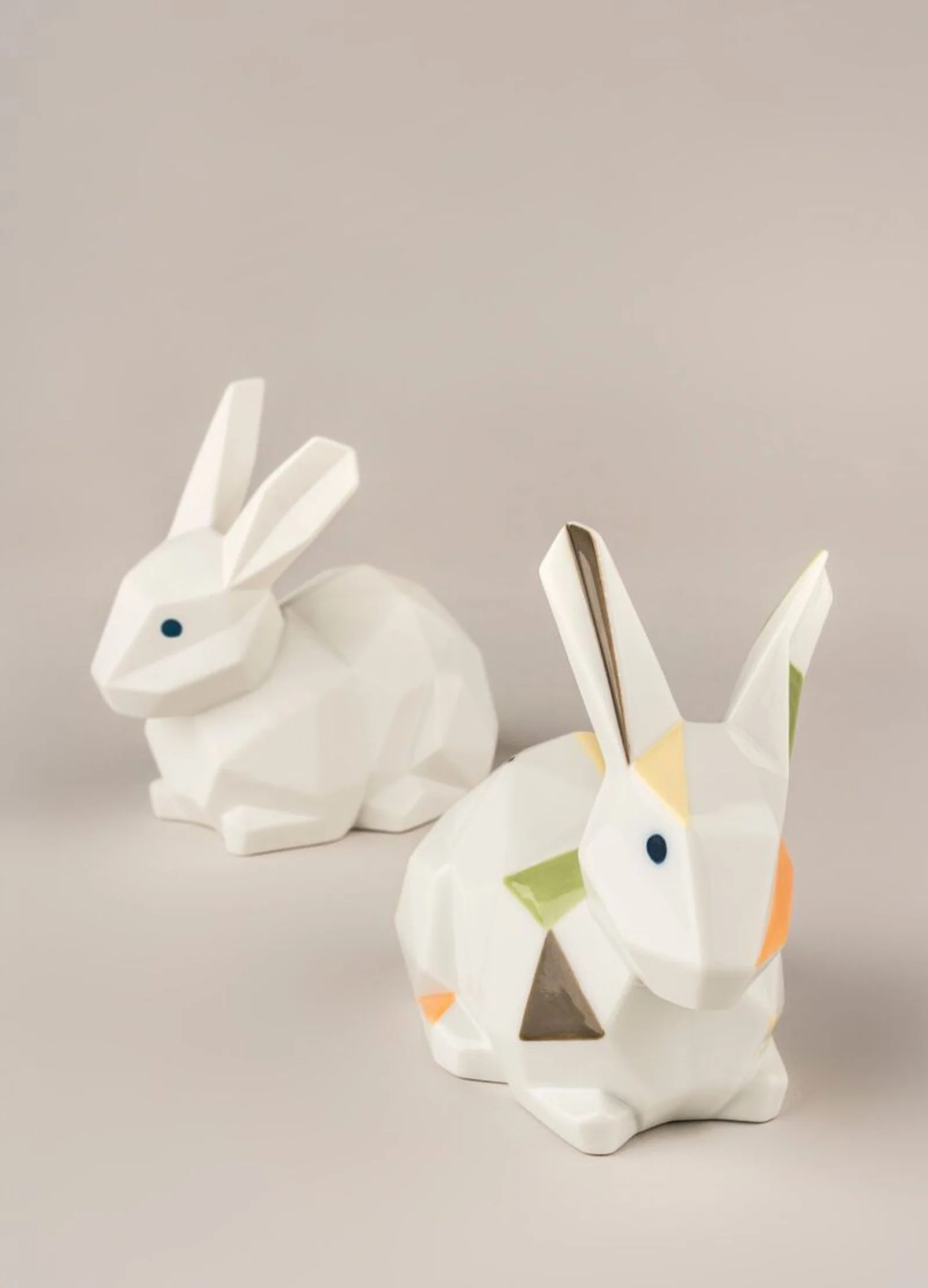 Lladro Rabbit Figurine - Image 5