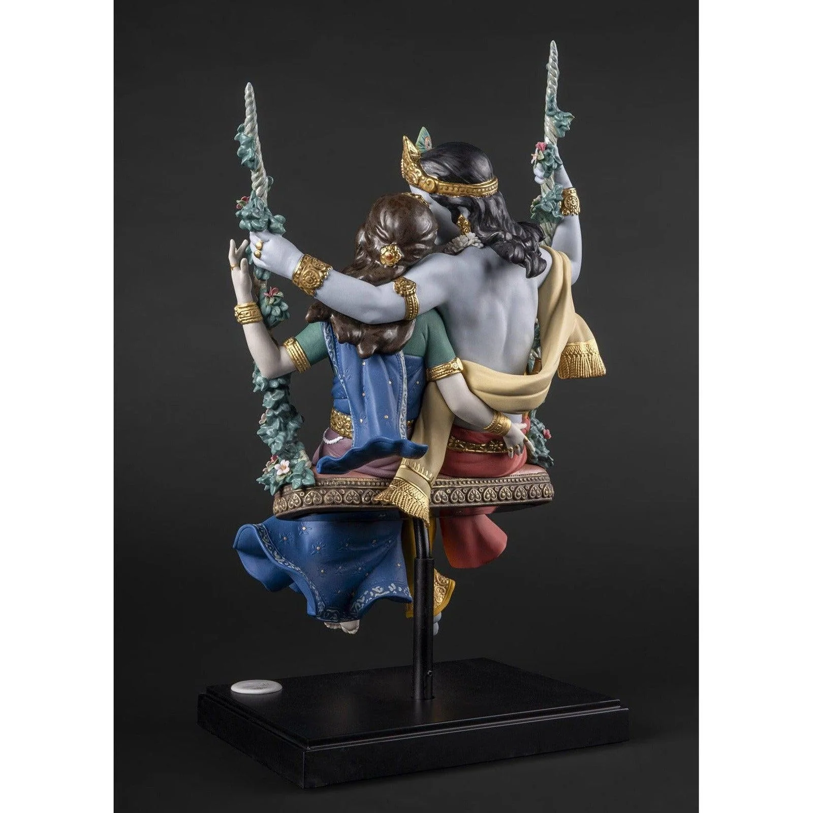Lladro Radha Krishna on a Swing - Image 4