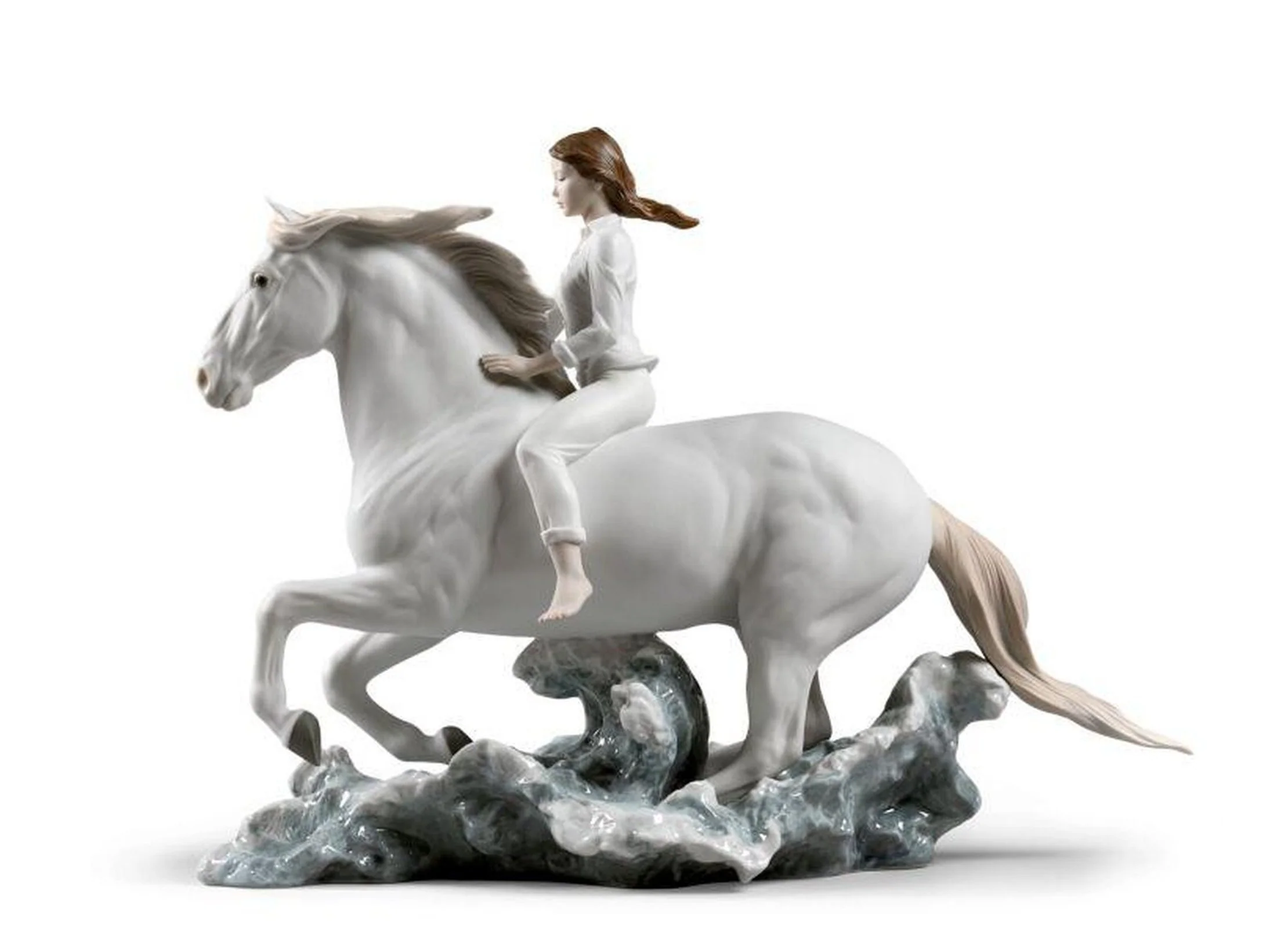 Lladro Riding her horse on the seashore Horse & Woman Figurine - Image 2