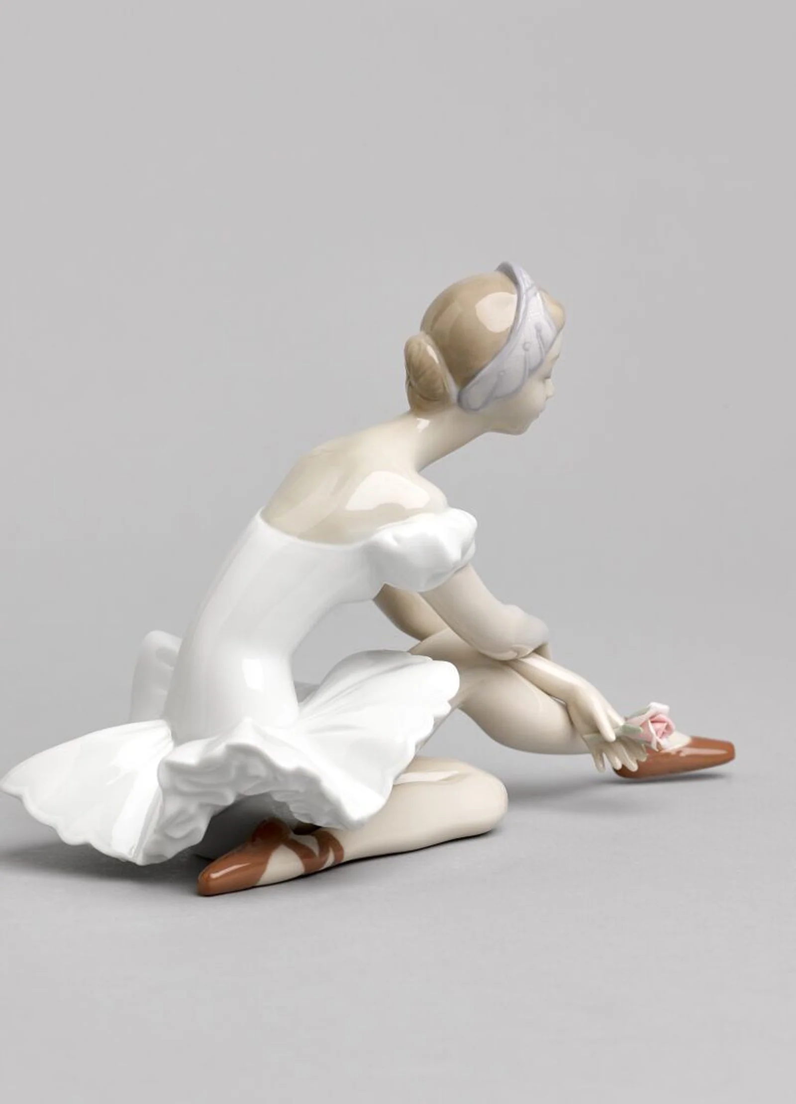 Lladro Rose Ballet Figurine - Image 7