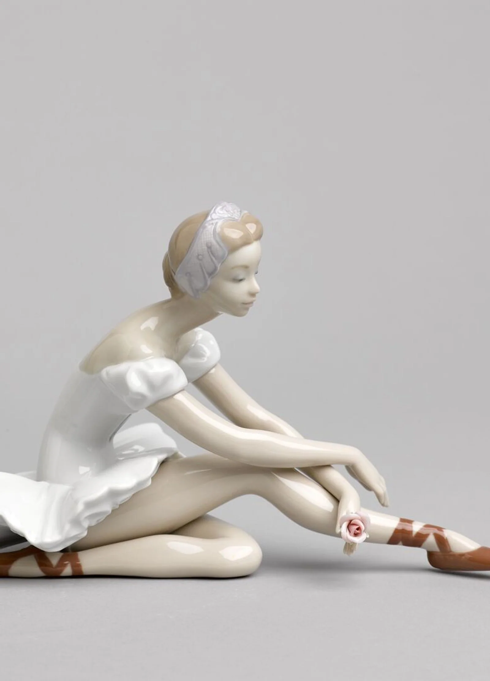 Lladro Rose Ballet Figurine - Image 8