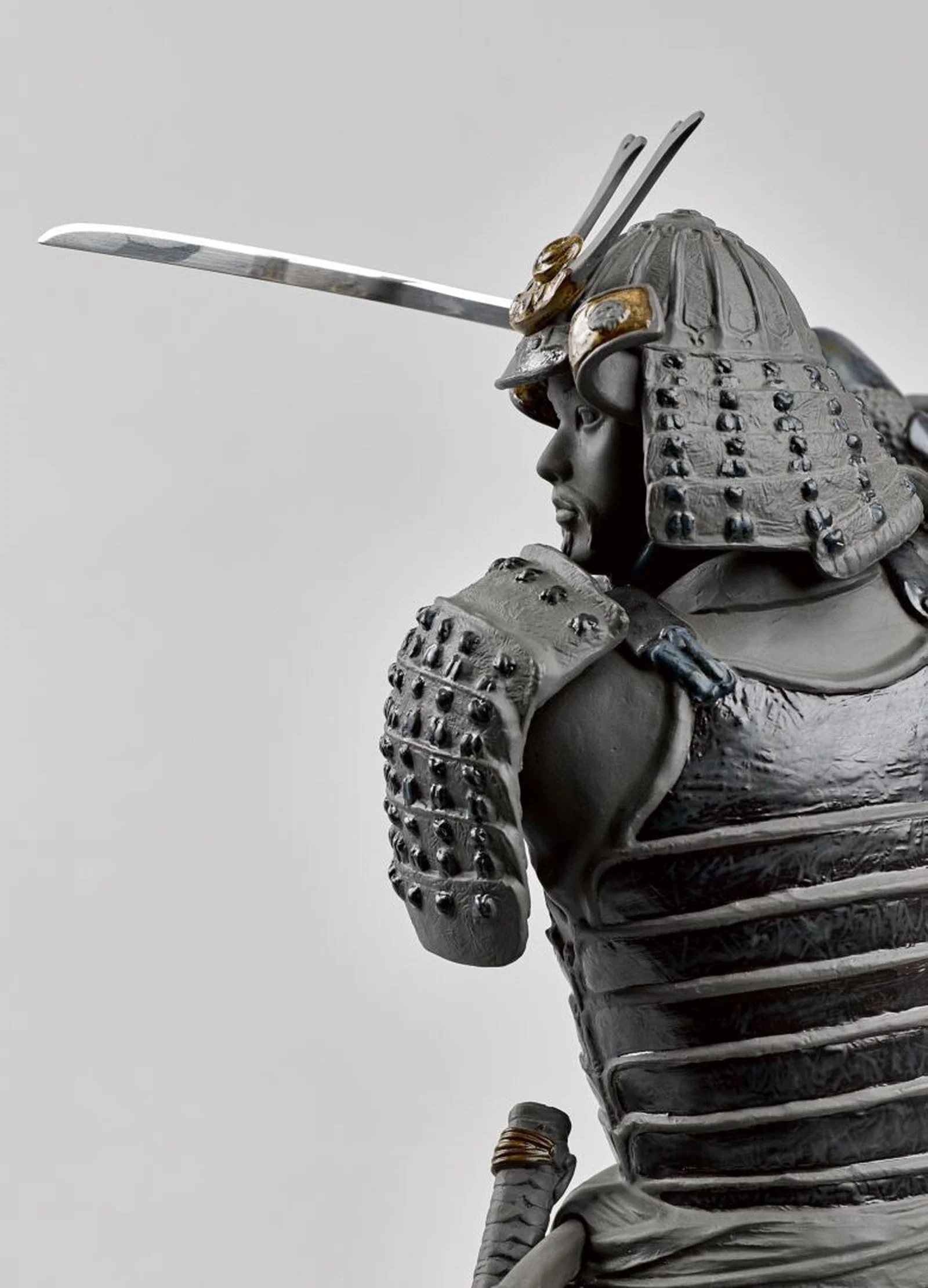Lladro Samurai Warrior Figurine - Image 5