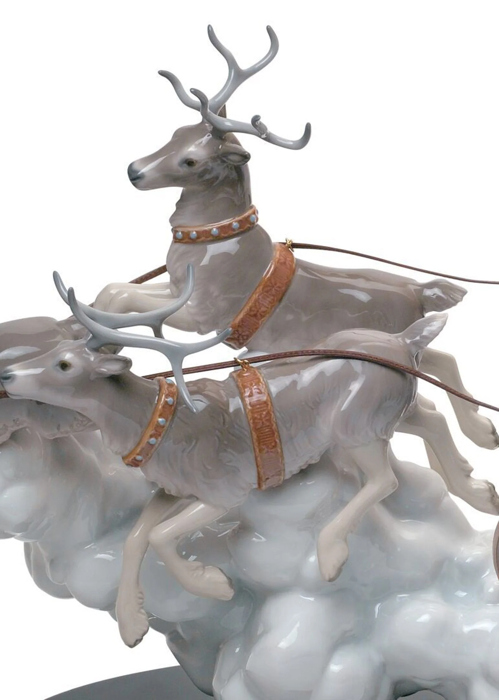 Lladro Santa's Midnight Ride Sleigh Figurine Limited Edition - Image 3