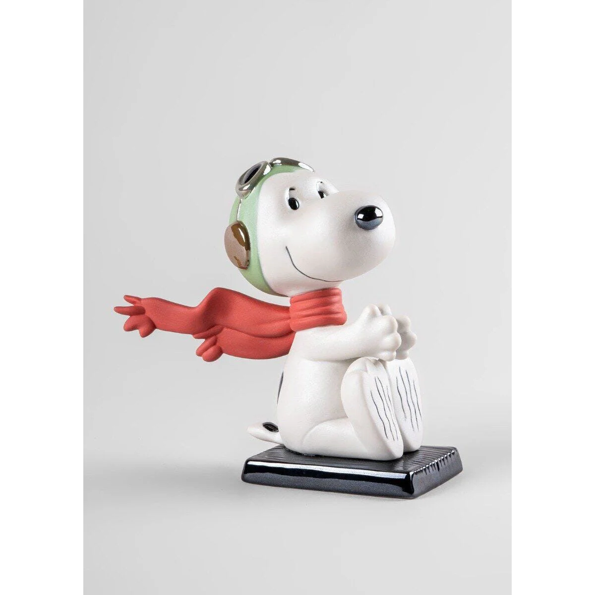 Lladro Snoopy Flying Ace - Image 4