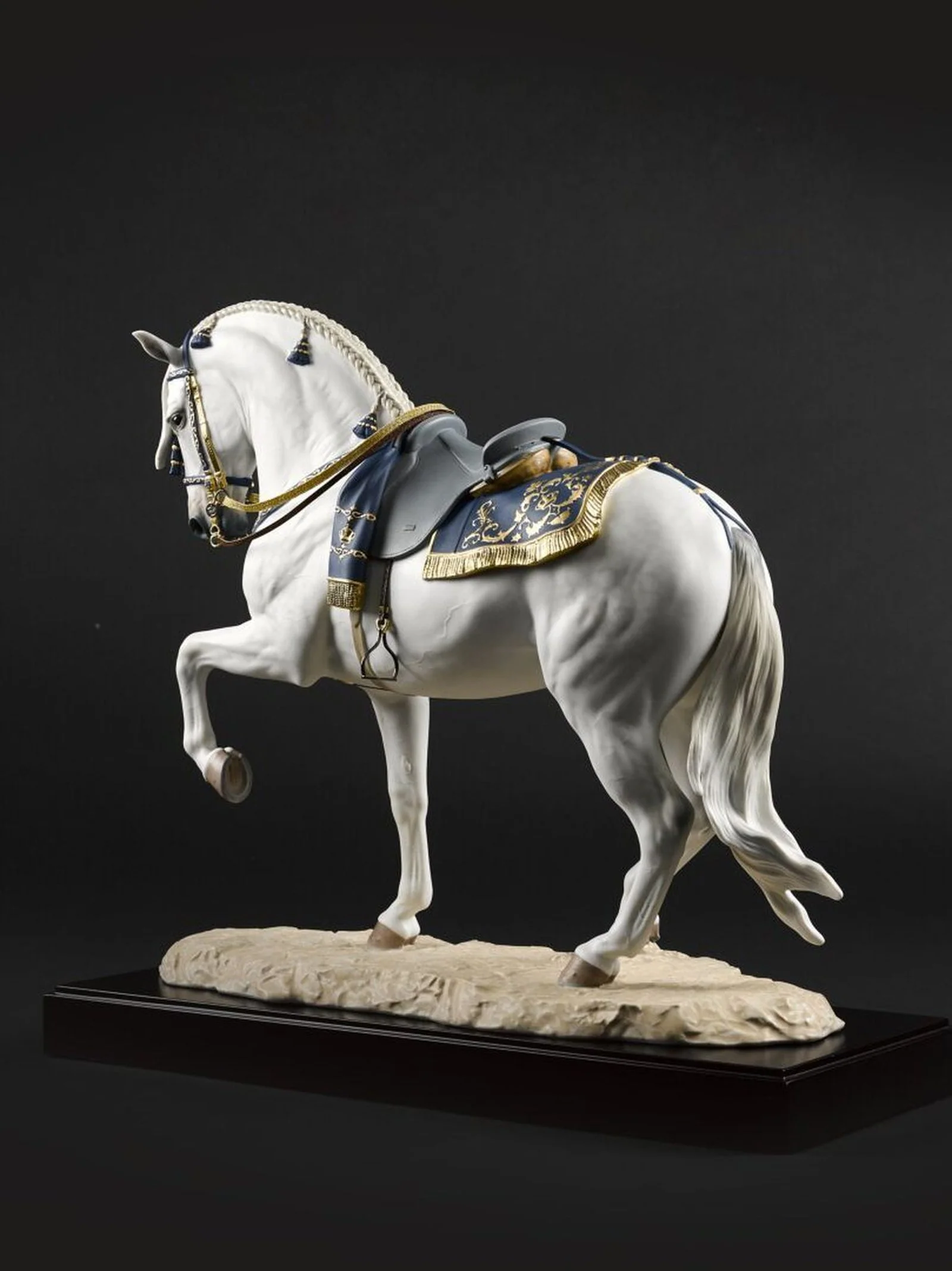 Lladro Spanish Pure Breed Sculpture Horse - Limited Edition - Image 4