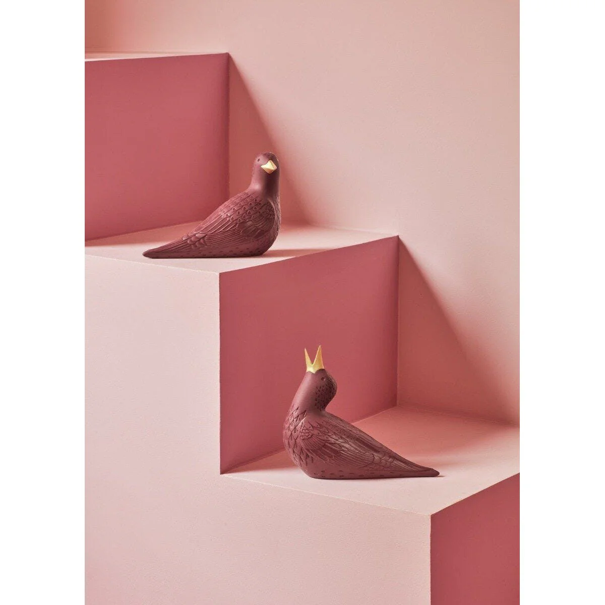 Lladro Starling Ii (Purple) - Image 2