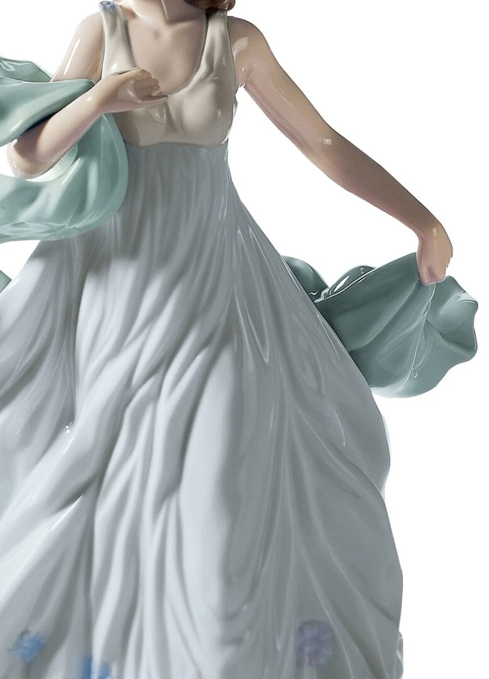 Lladro Summer Serenade - Image 5